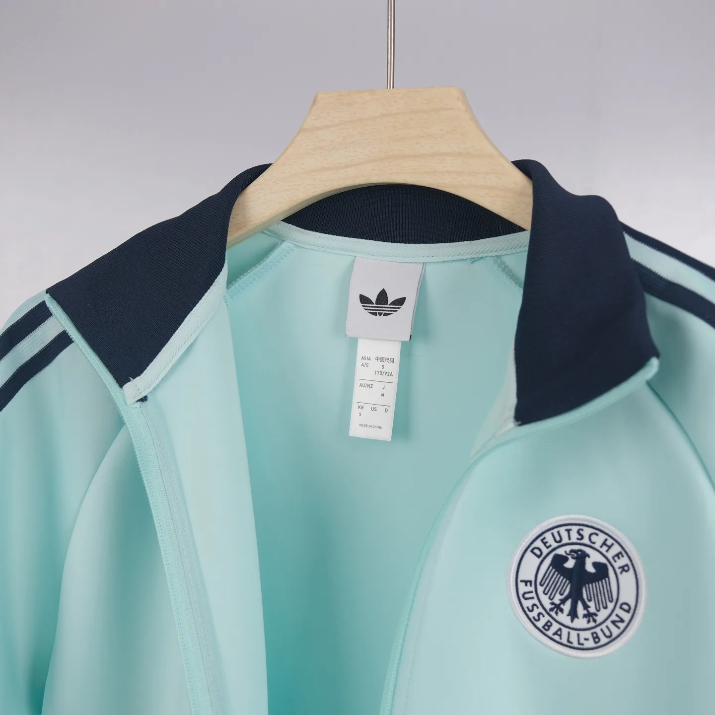 Adidas Originals Germany Retro Track Jacket D18021741 — view 11