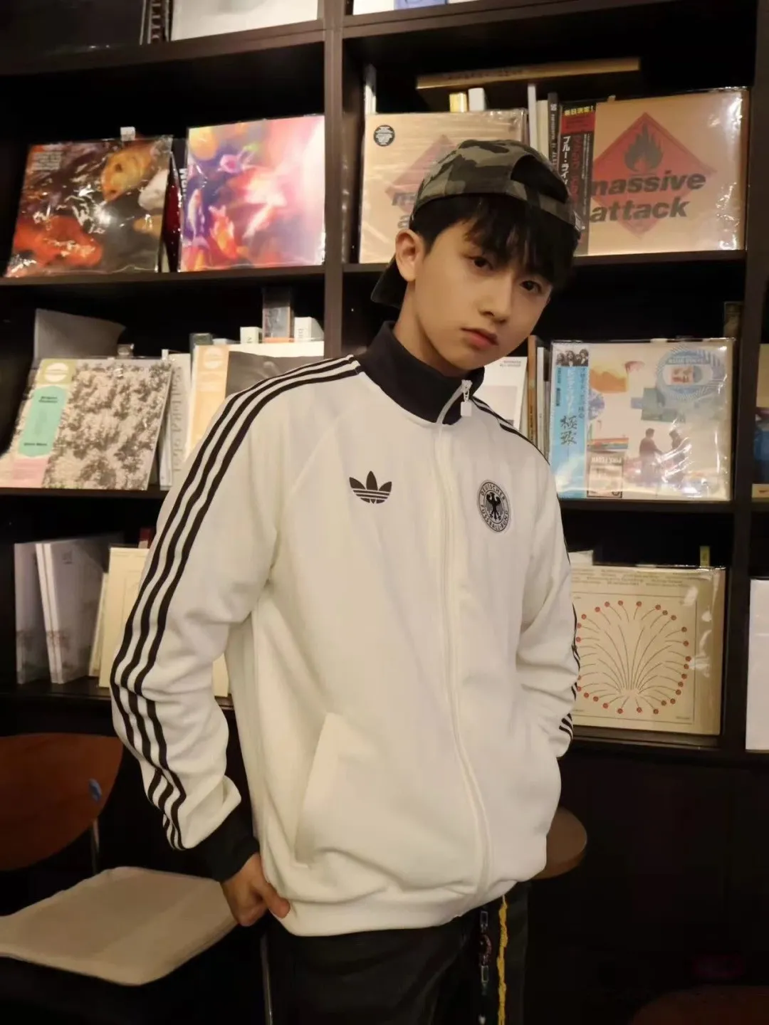 Adidas Originals Germany Retro Track Jacket D18021740 — view 9