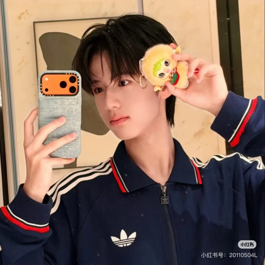 Adidas Originals Coach Track Jacket D18021769 — view 2