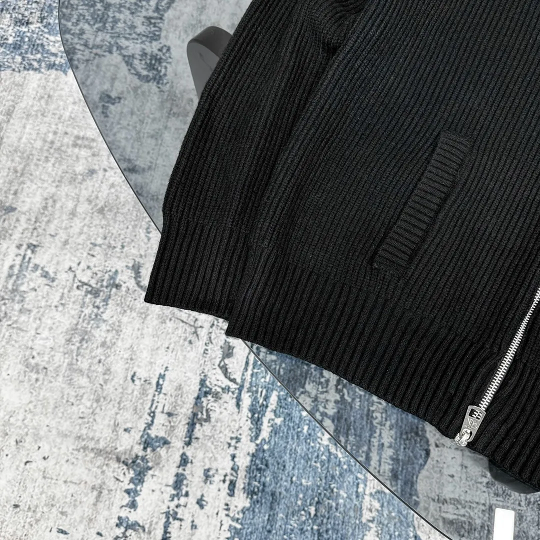 Logo-Embroidered Zip-Up Ribbed Knit Cardigan D18021788 — view 10