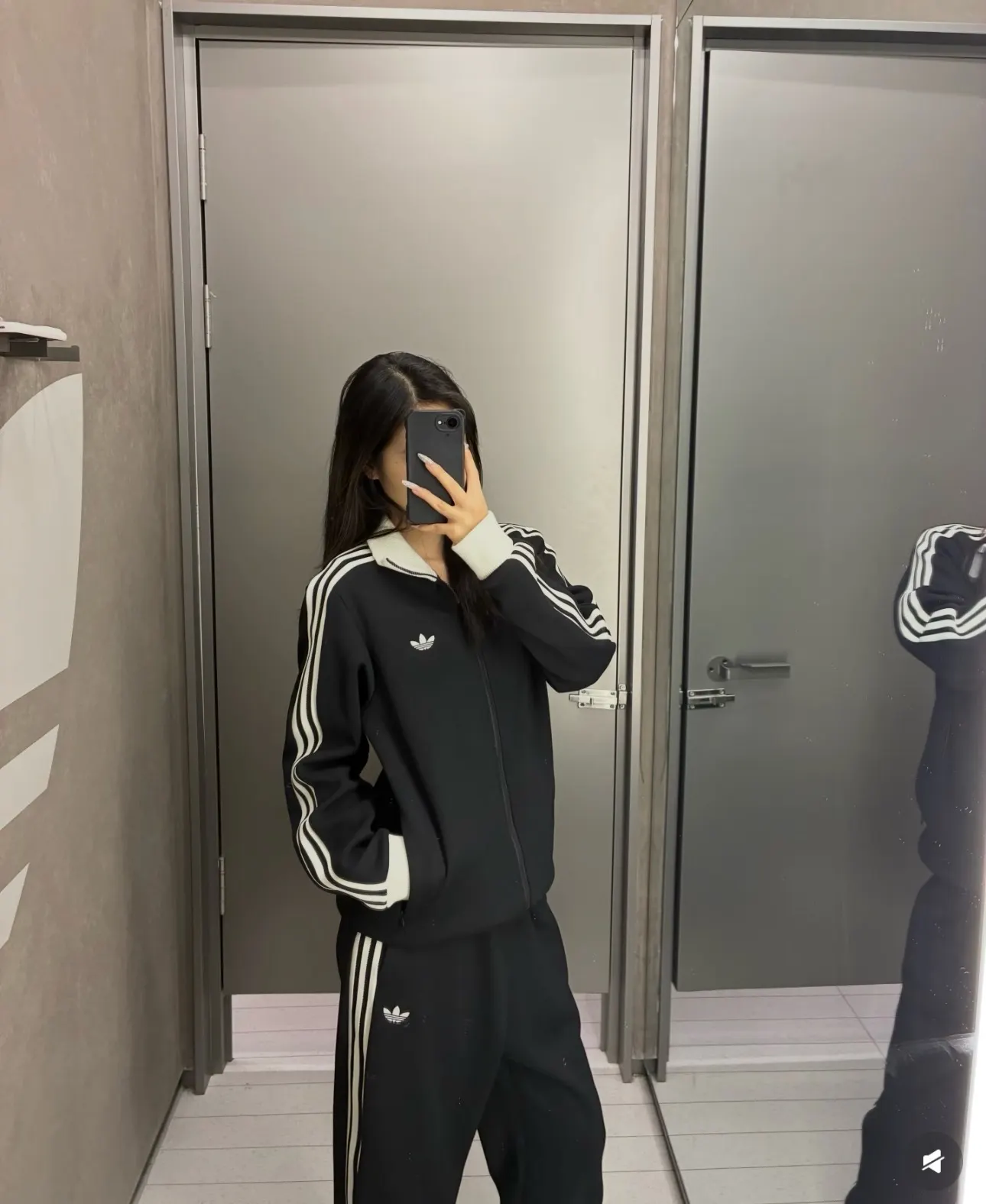 Originals Adicolor Classics Track Jacket D18021772 — view 21