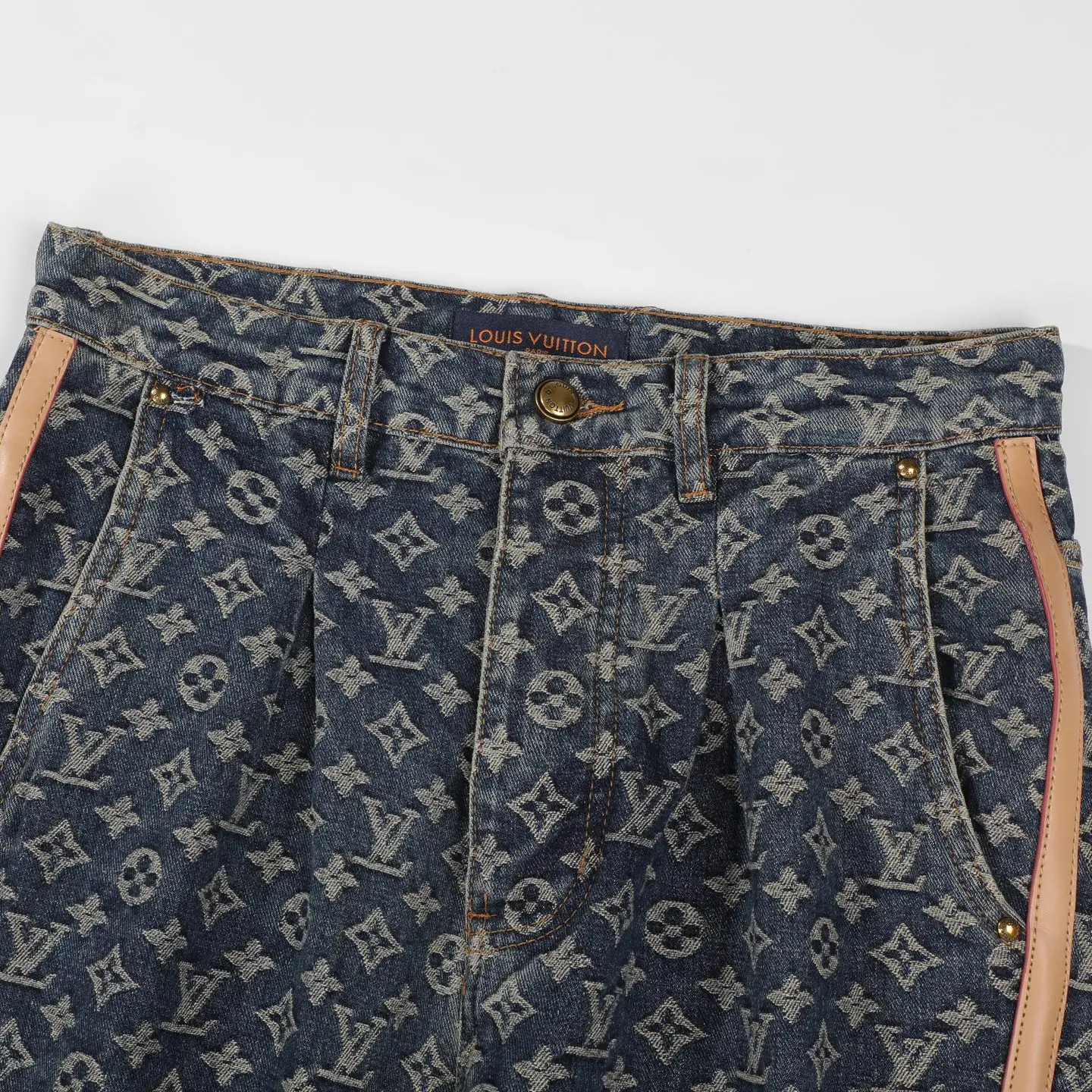 Monogram Jacquard Straight-Leg Jeans D18521818 — view 3