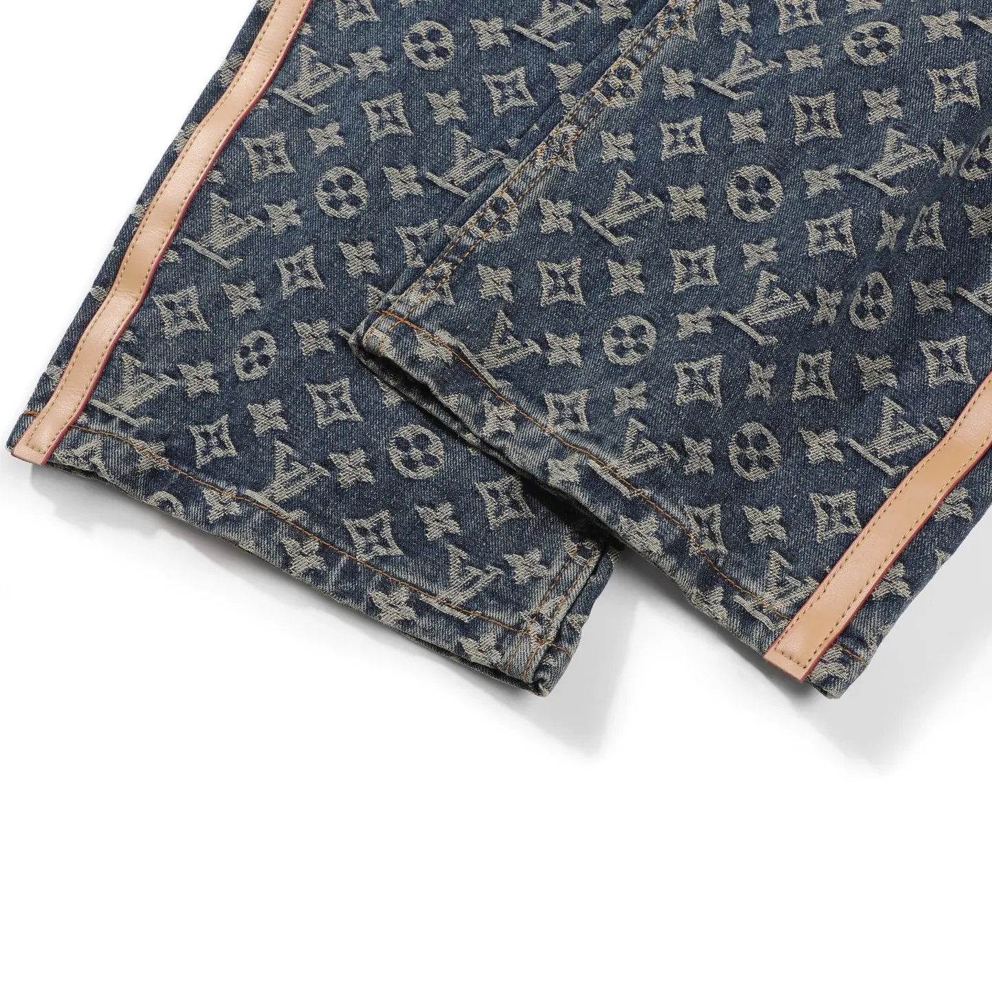 Monogram Jacquard Straight-Leg Jeans D18521818 — view 9