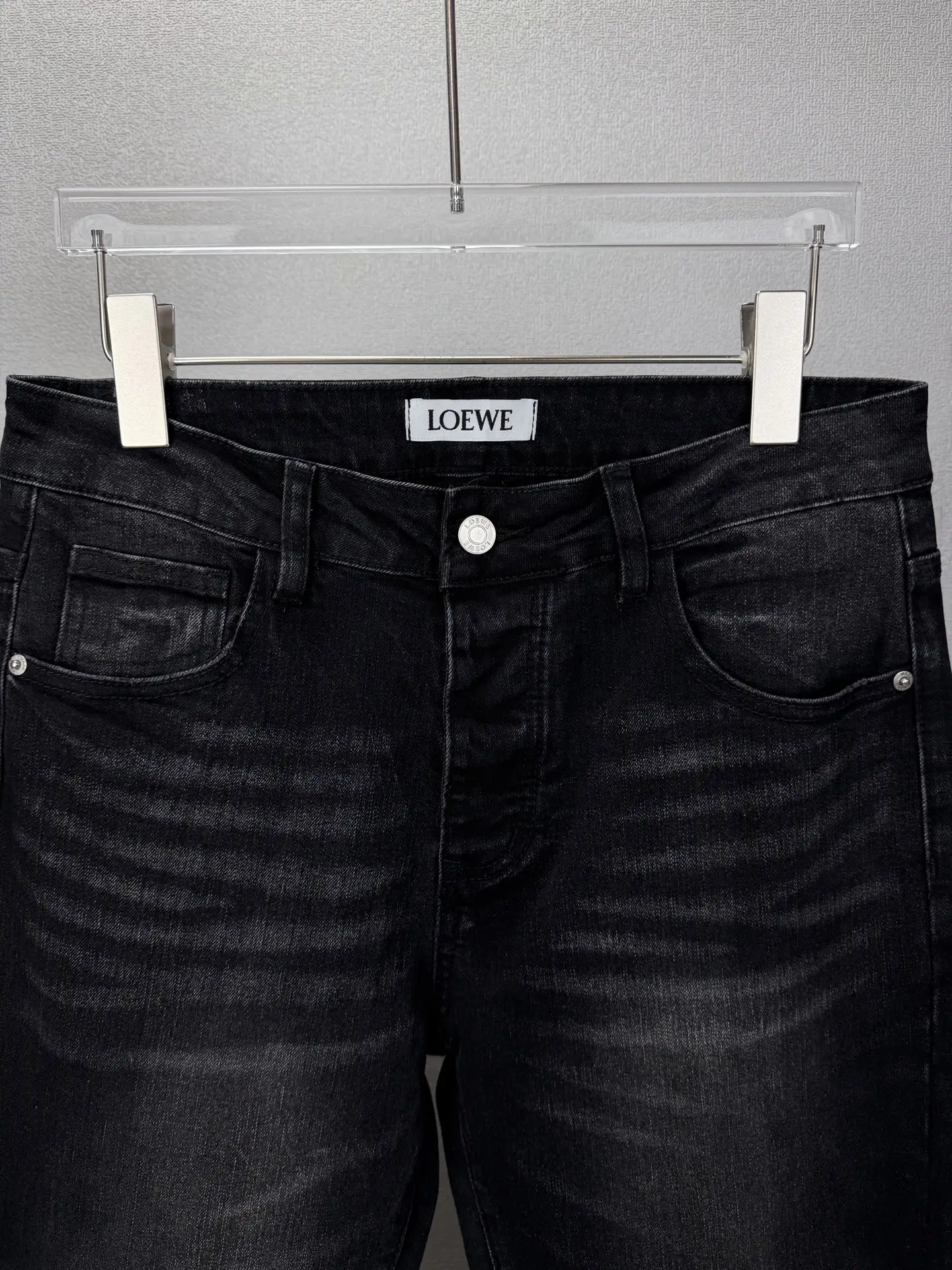 Anagram Embroidered Flared Jeans D18521401 — view 3