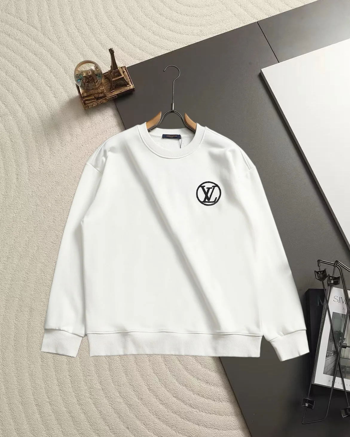 Logo Embroidered Crew-Neck Sweatshirt D18520204