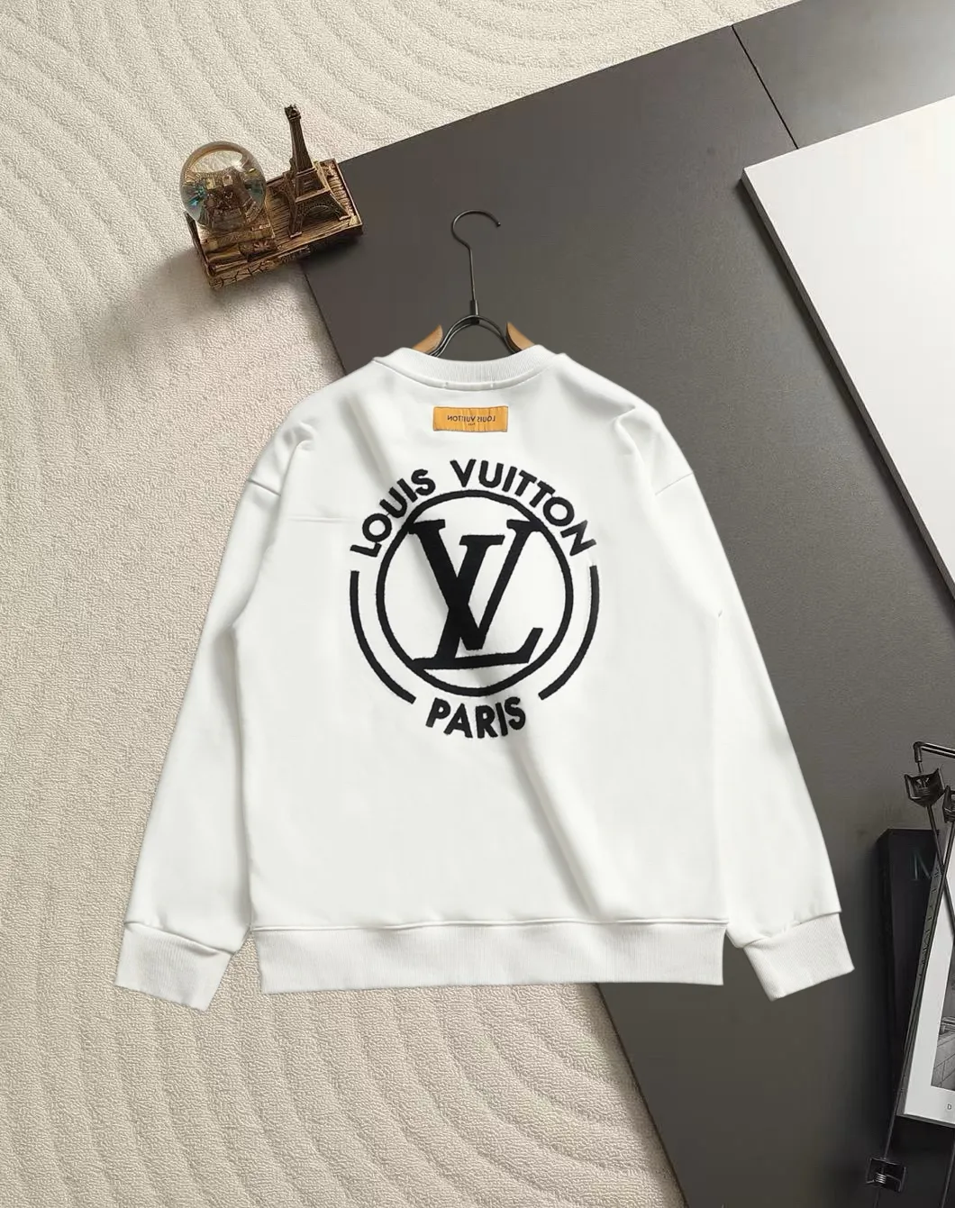 Logo Embroidered Crew-Neck Sweatshirt D18520204 — view 3