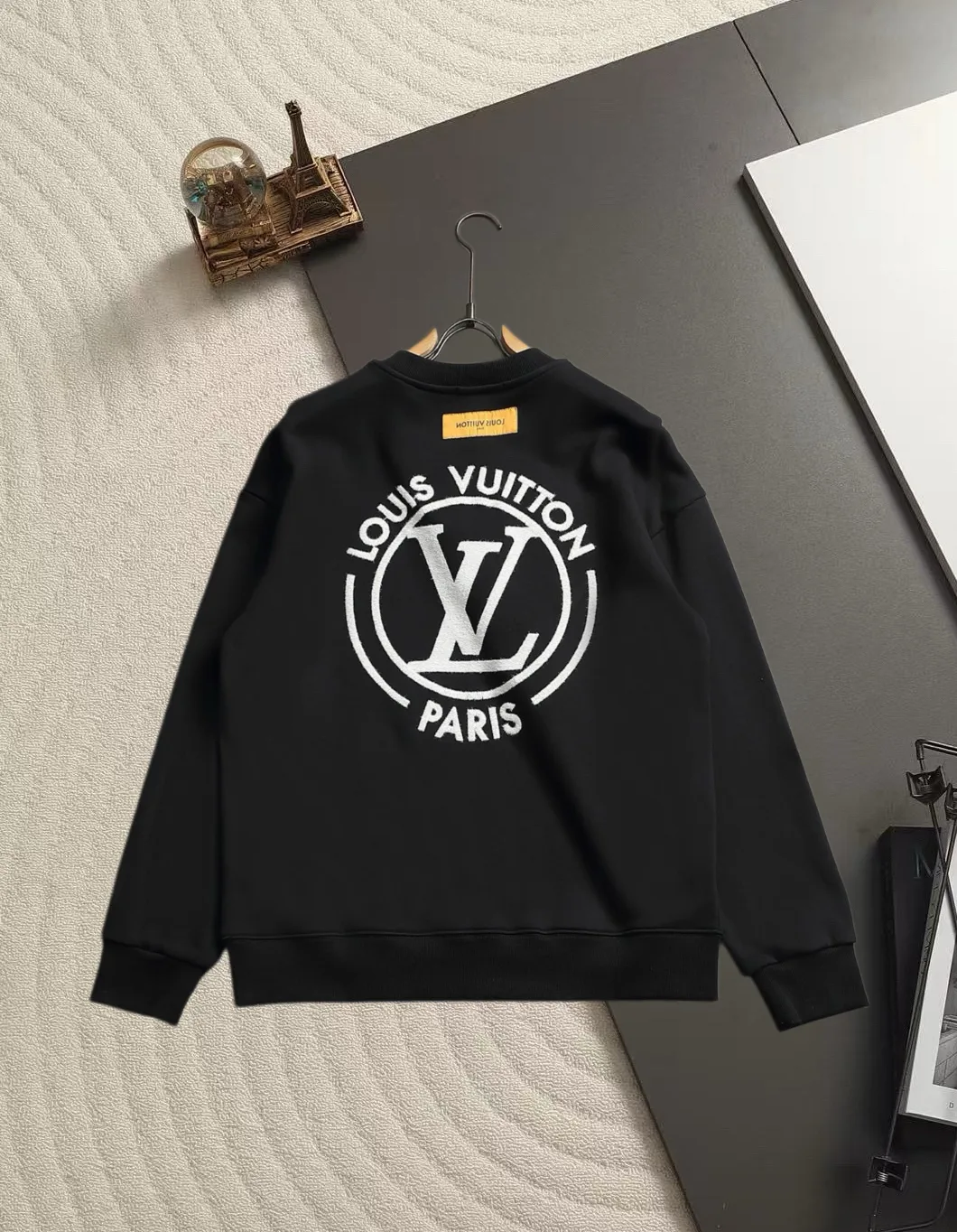 Logo Embroidered Crew-Neck Sweatshirt D18520205 — view 3
