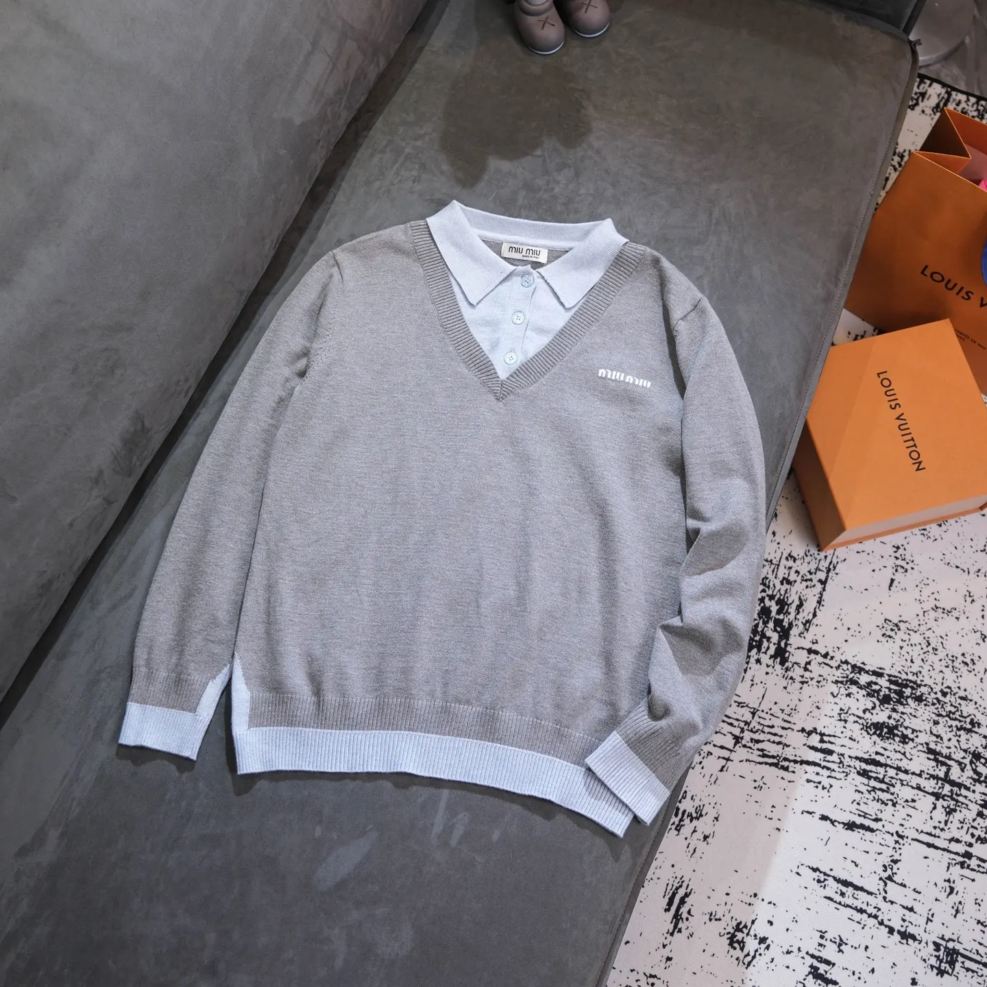 Layered Wool-Blend V-Neck Sweater D18521779