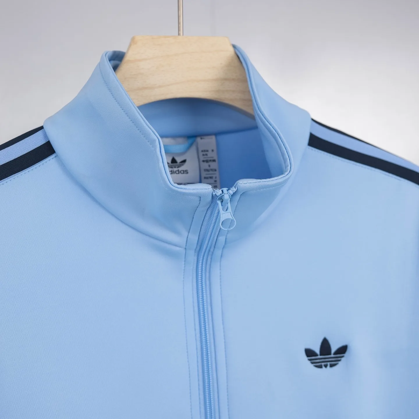 Adicolor Firebird Track Jacket D18521748 — view 5