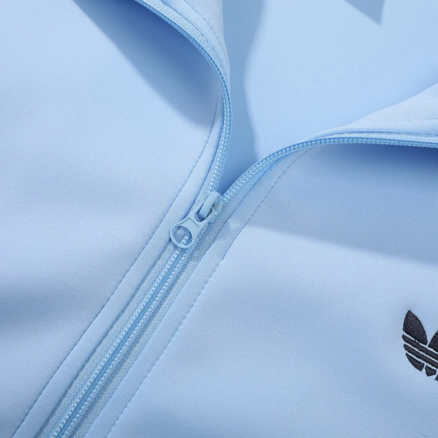 Adicolor Firebird Tricot Track Jacket D18521749 — view 11