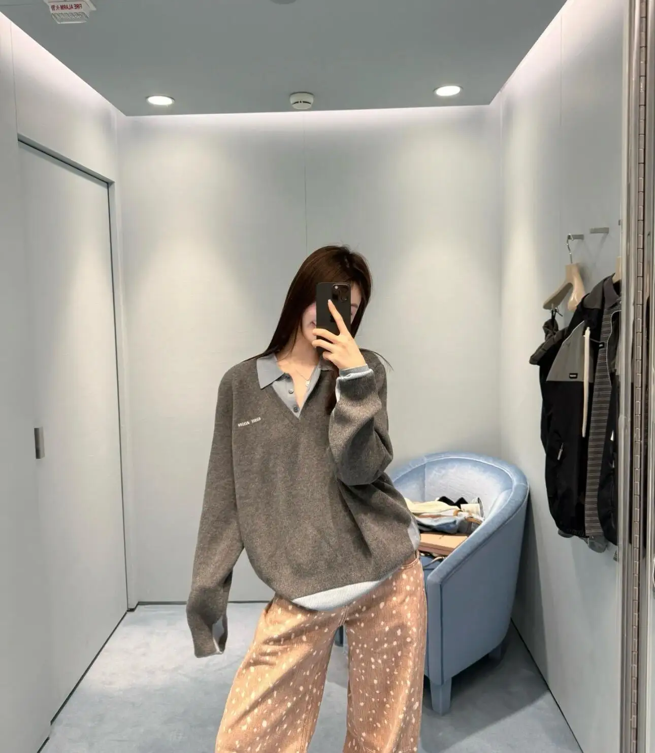 Layered-Effect Wool-Blend V-Neck Sweater D18521778 — view 20
