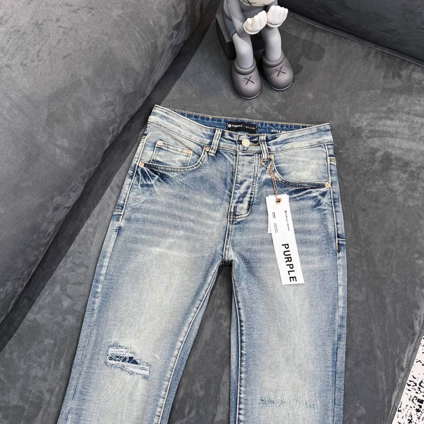 Distressed Flare-Leg Embroidered Jeans D18521811 — view 3
