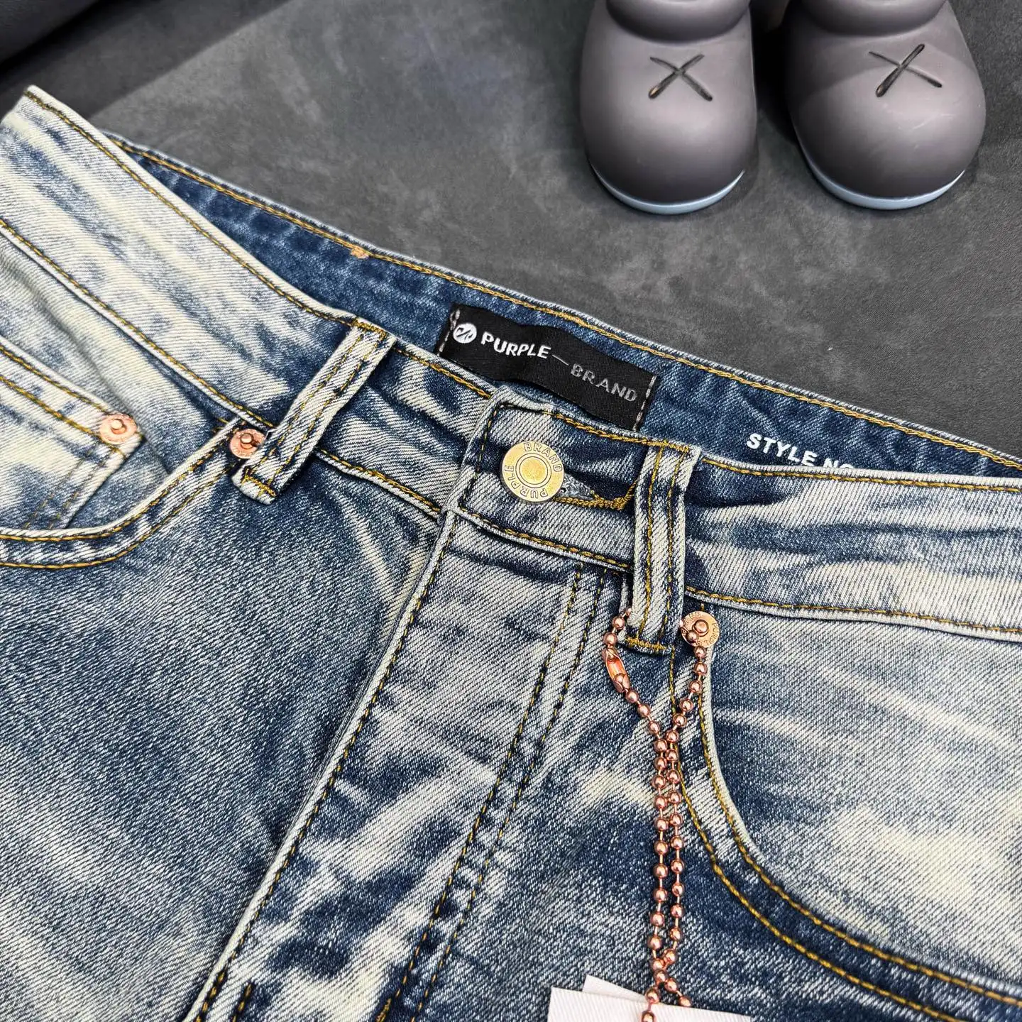 Distressed Flare-Leg Embroidered Jeans D18521811 — view 9