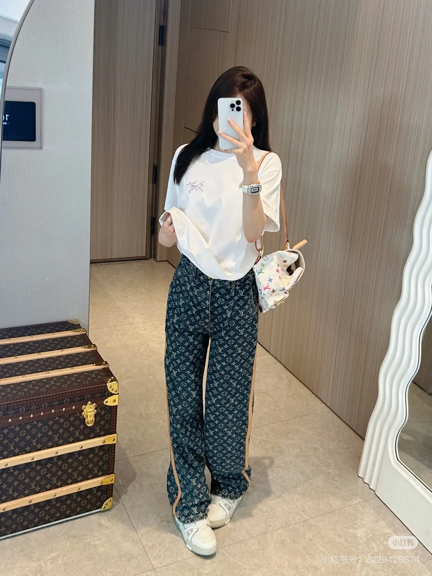 Monogram Jacquard Denim Straight-Leg Jeans D18521820