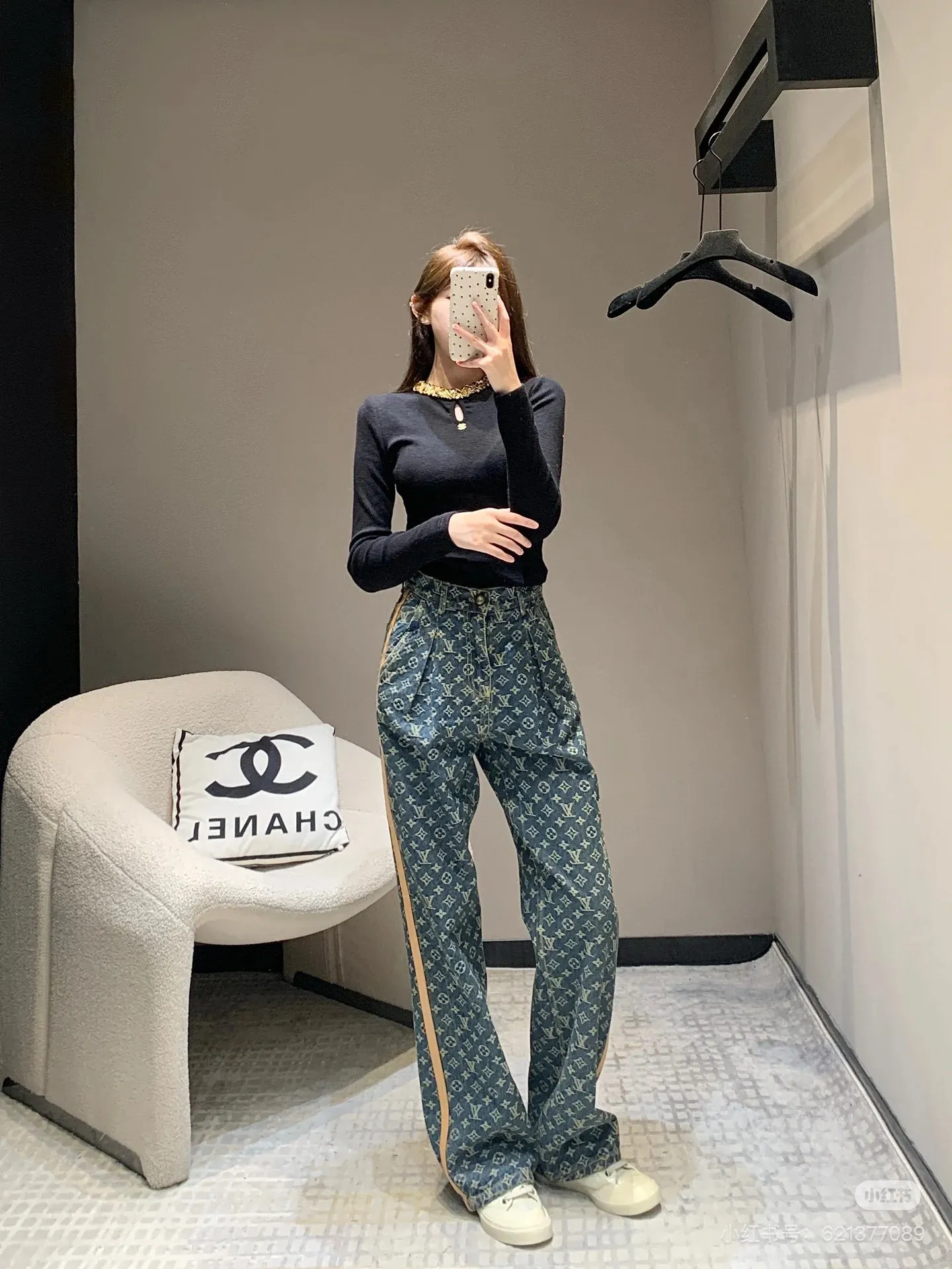 Monogram Jacquard Denim Straight-Leg Jeans D18521820 — view 12