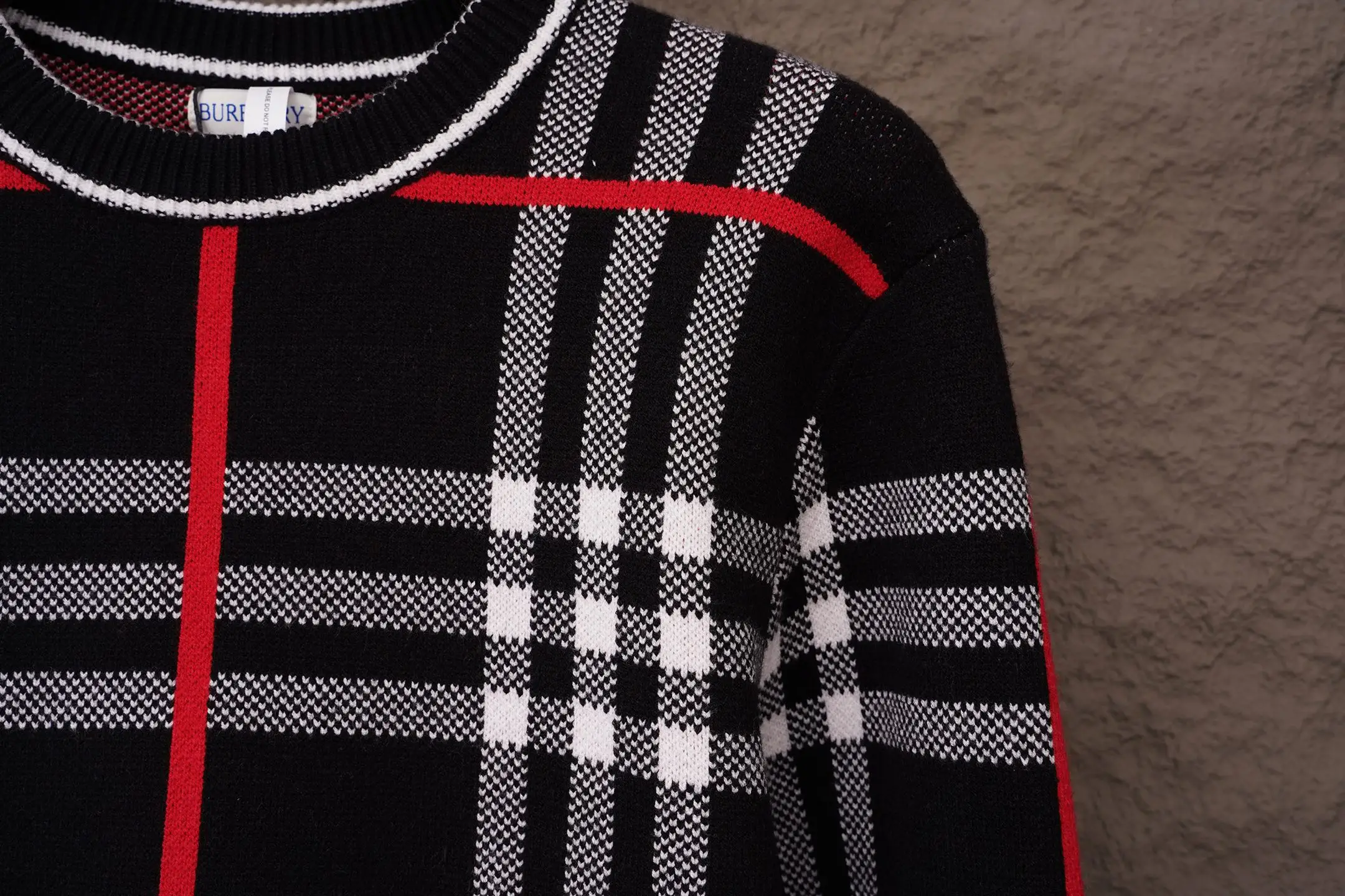 Check Intarsia Wool and Mohair-Blend Sweater D19019809 — view 4