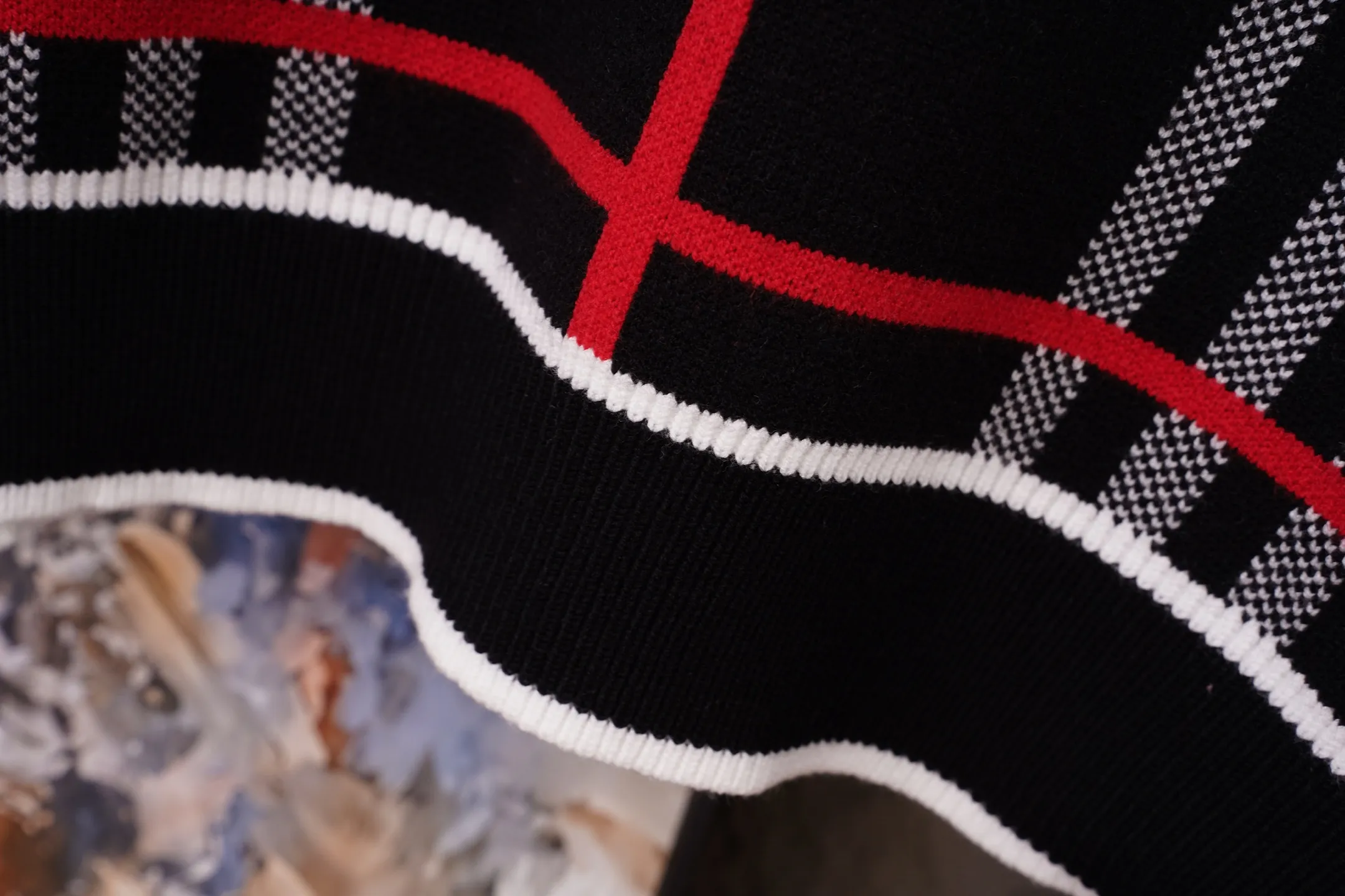 Check Intarsia Wool and Mohair-Blend Sweater D19019809 — view 6