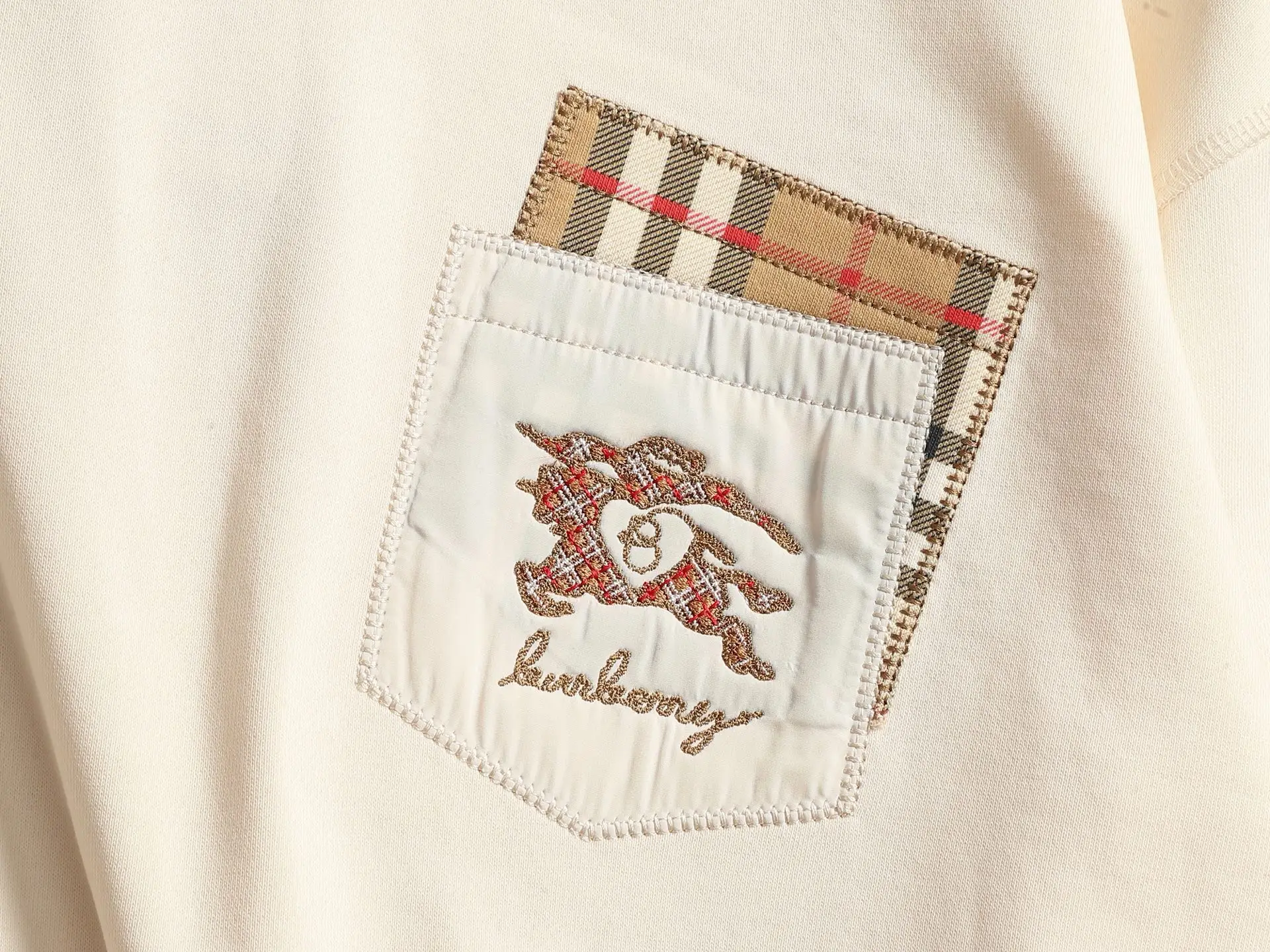 Vintage Check Patch Logo Sweatshirt D19020210 — view 4
