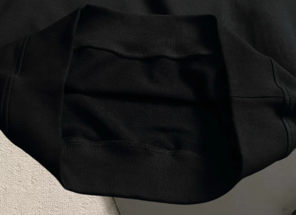 Embroidered Logo Crew-Neck Sweatshirt D19020207 — view 8