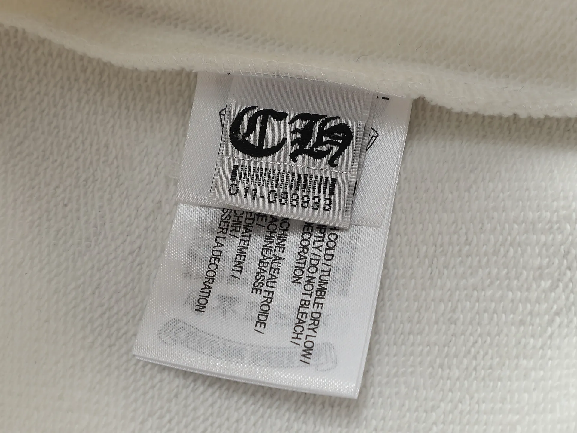 Embroidered Cross Acid-Wash Sweatshirt D19020198 — view 9