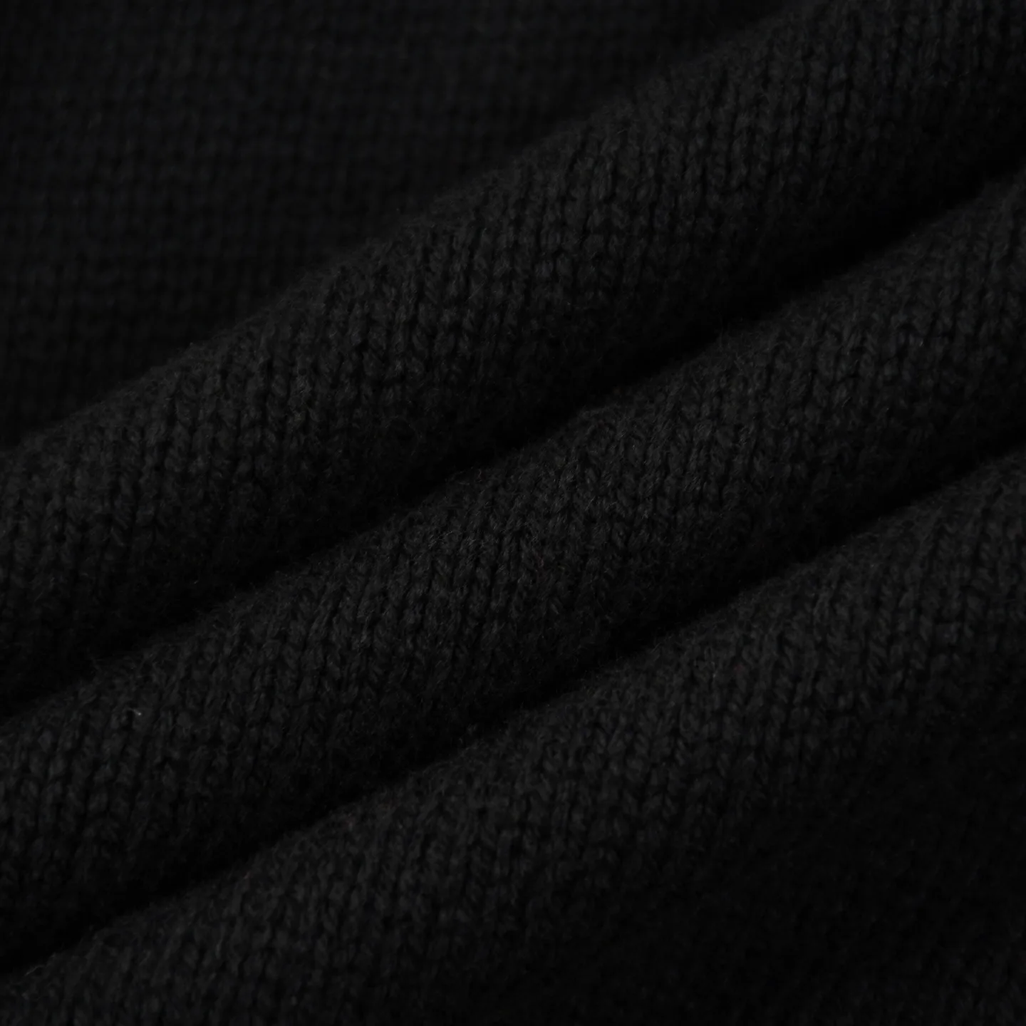 Embroidered Logo Crew-Neck Sweater D19020337 — view 9