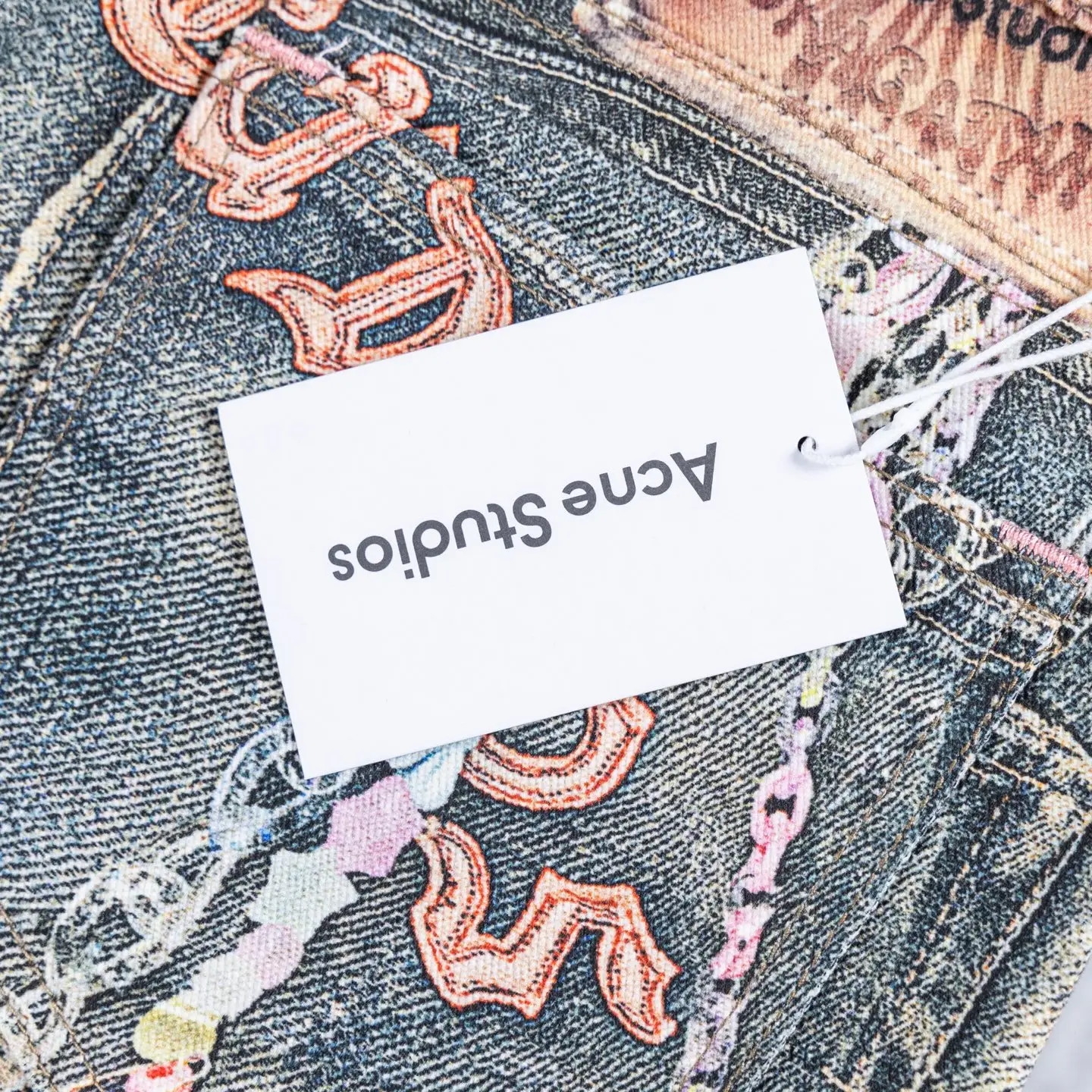 Trompe L'oeil Chain Print Wide-Leg Jeans D19022602 — view 9