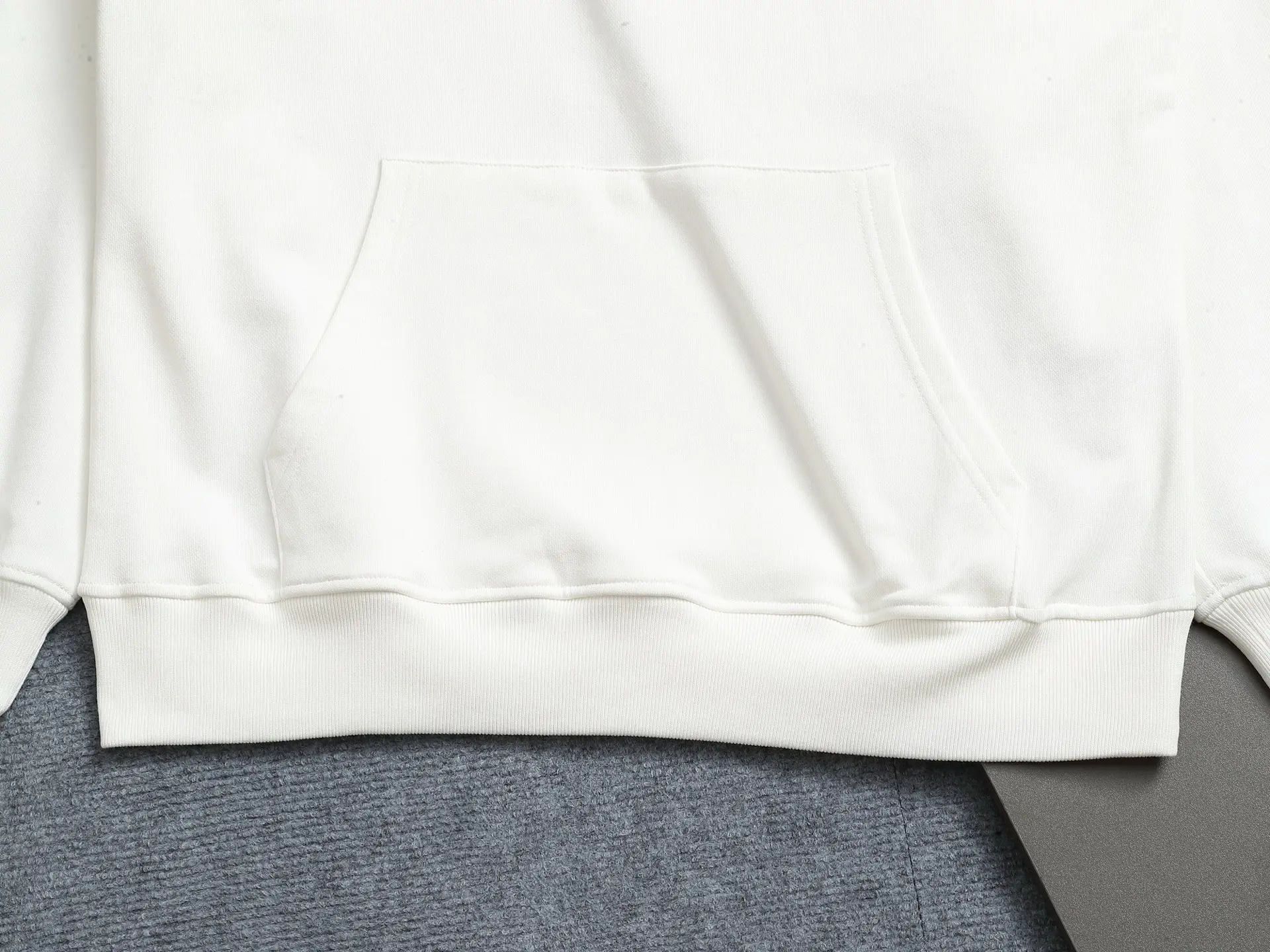 EKD Logo Embroidered Cotton Hoodie D19021980 — view 4