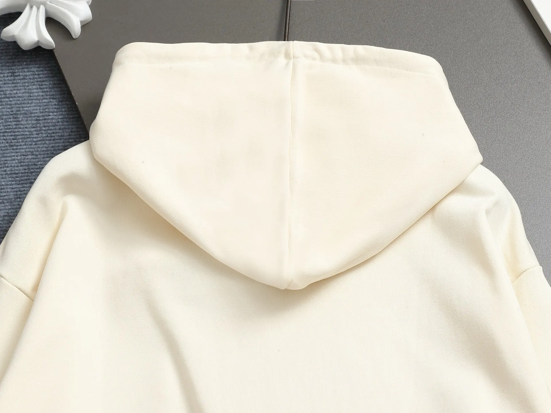 Logo Patch Cotton-Blend Hoodie D19021987 — view 10