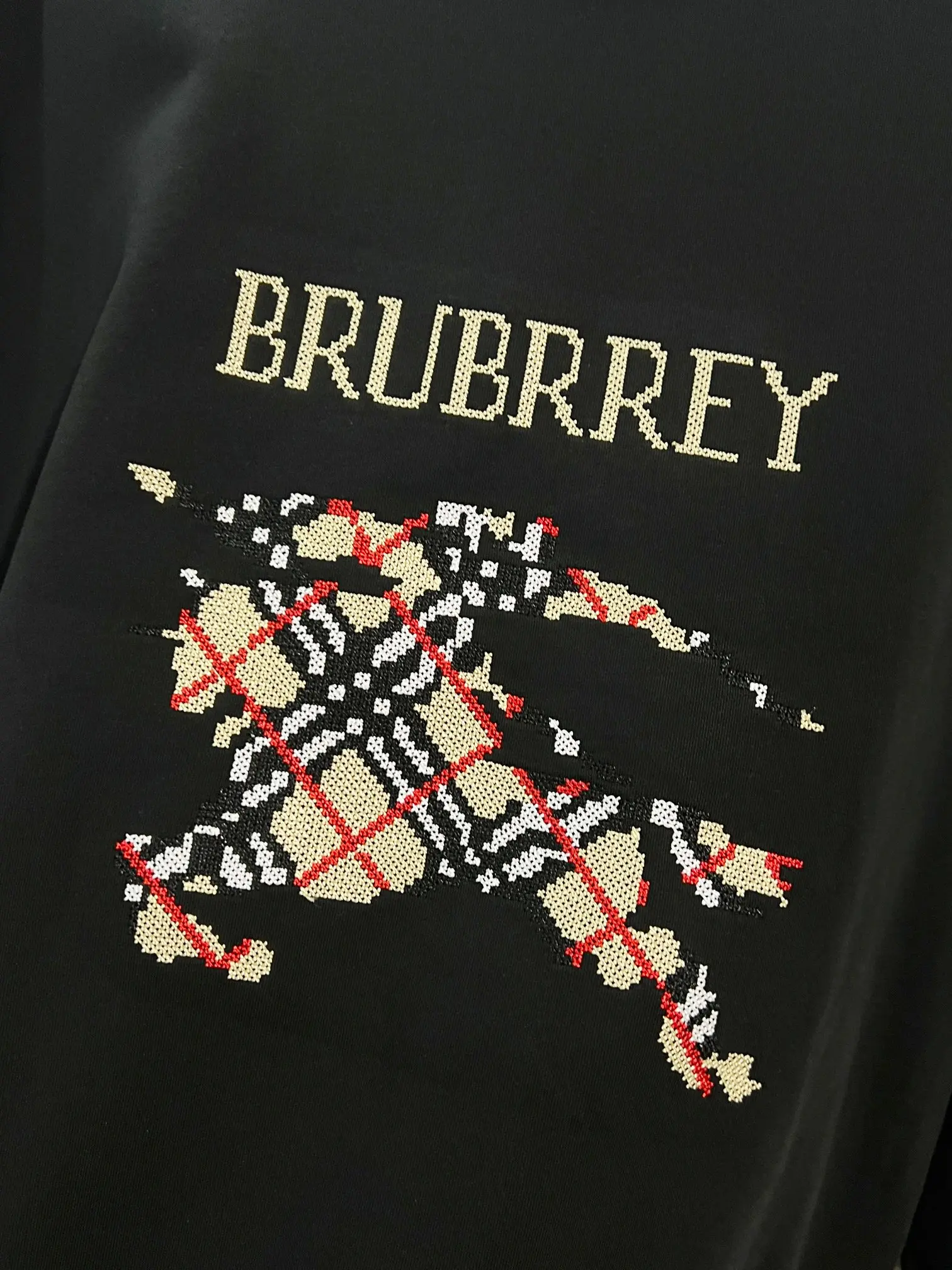 Embroidered Equestrian Knight Logo Sweatshirt D19022866 — view 4