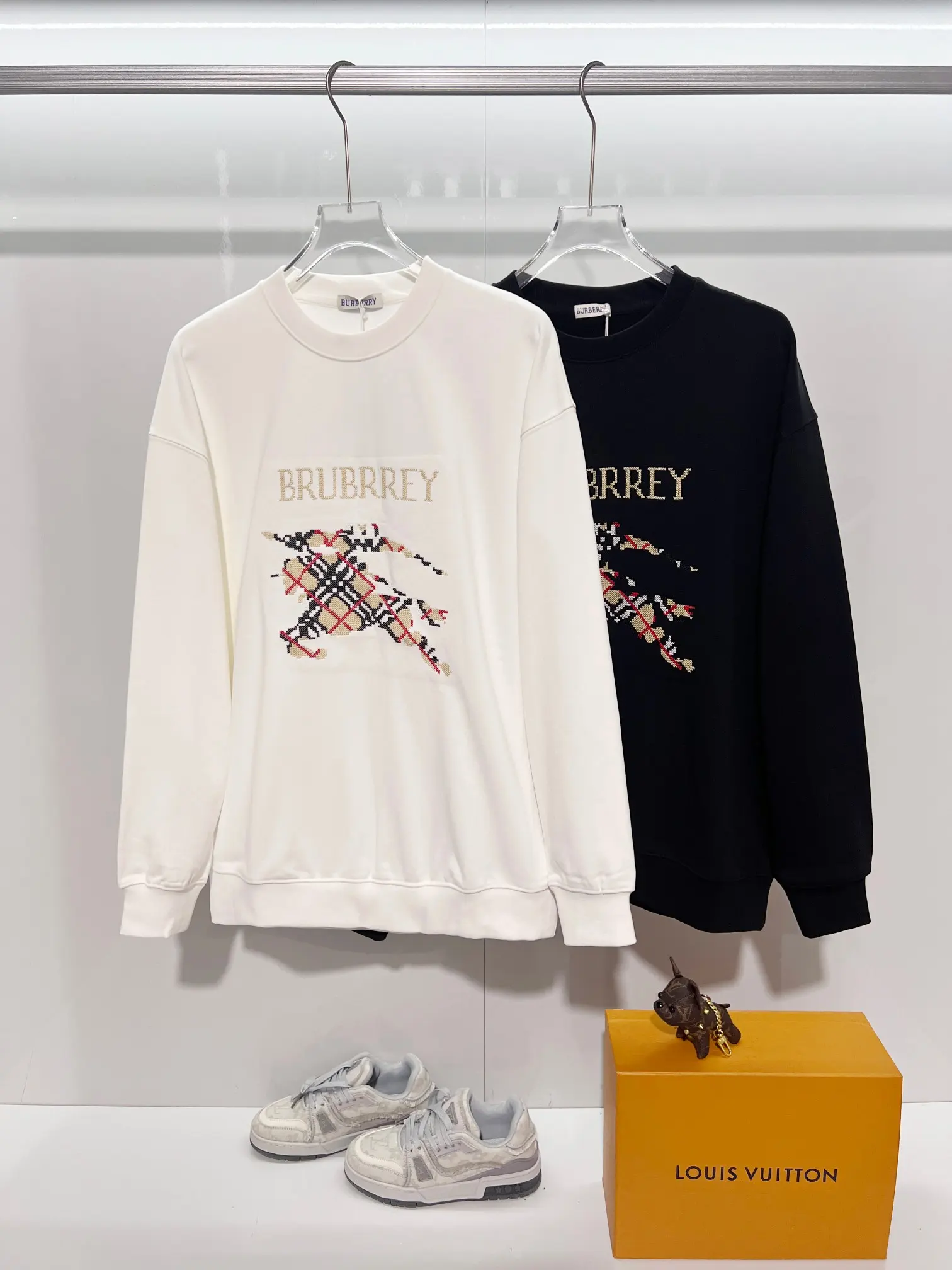 Logo Embroidery Cotton-Jersey Sweatshirt D19022867 — view 10