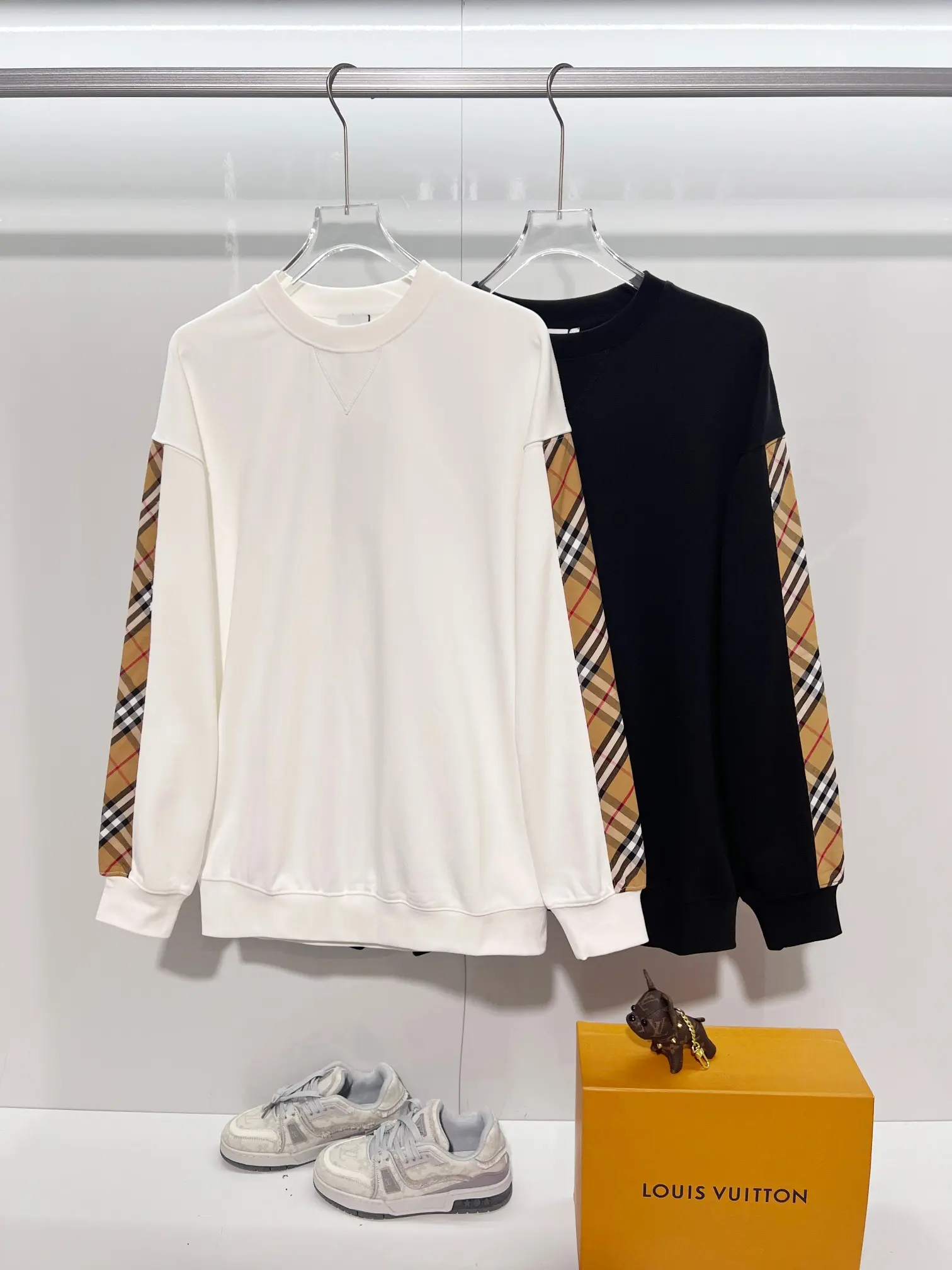 Check-Panel Cotton-Jersey Sweatshirt D19022871 — view 11