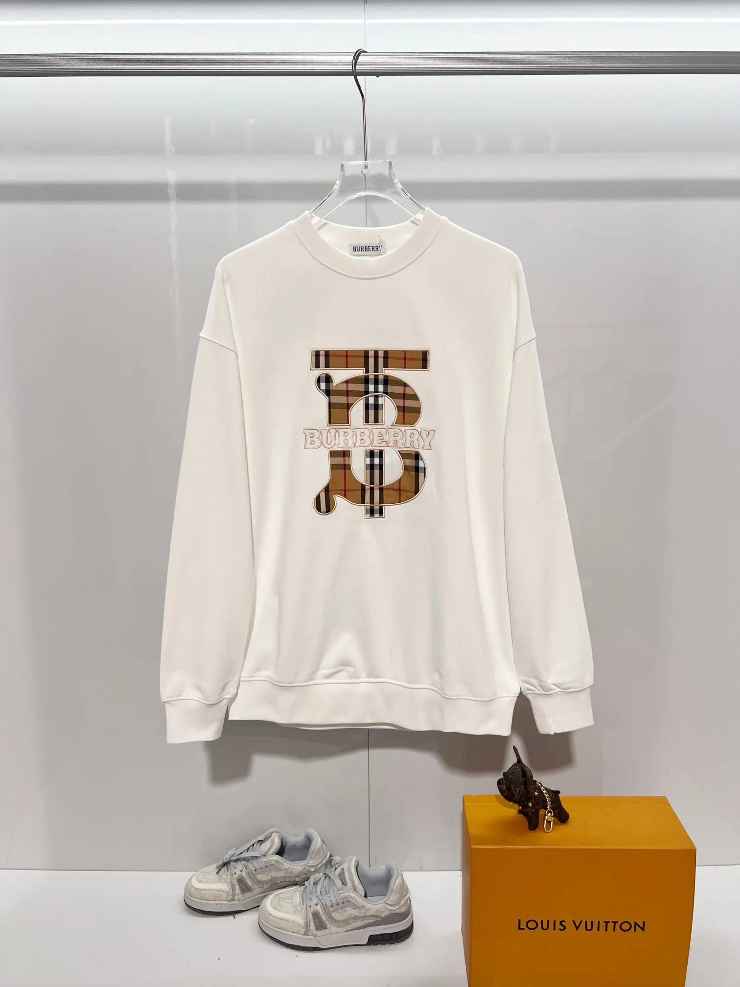 TB Monogram Check Appliqué Sweatshirt D19022875