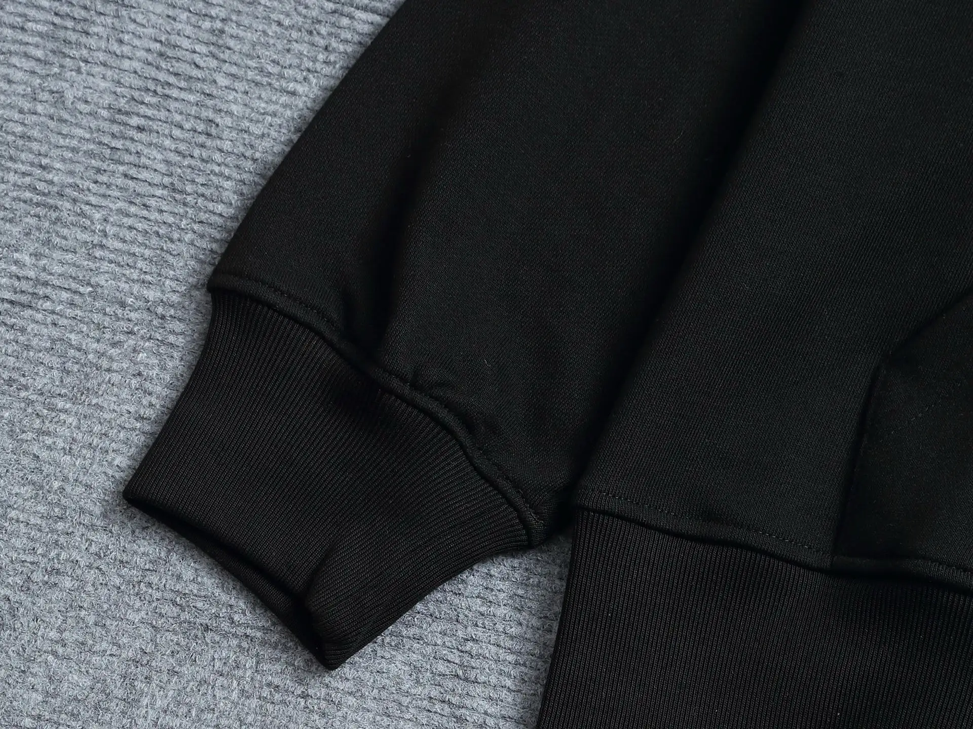 Vintage Logo Print Cotton Hoodie D19022010 — view 5