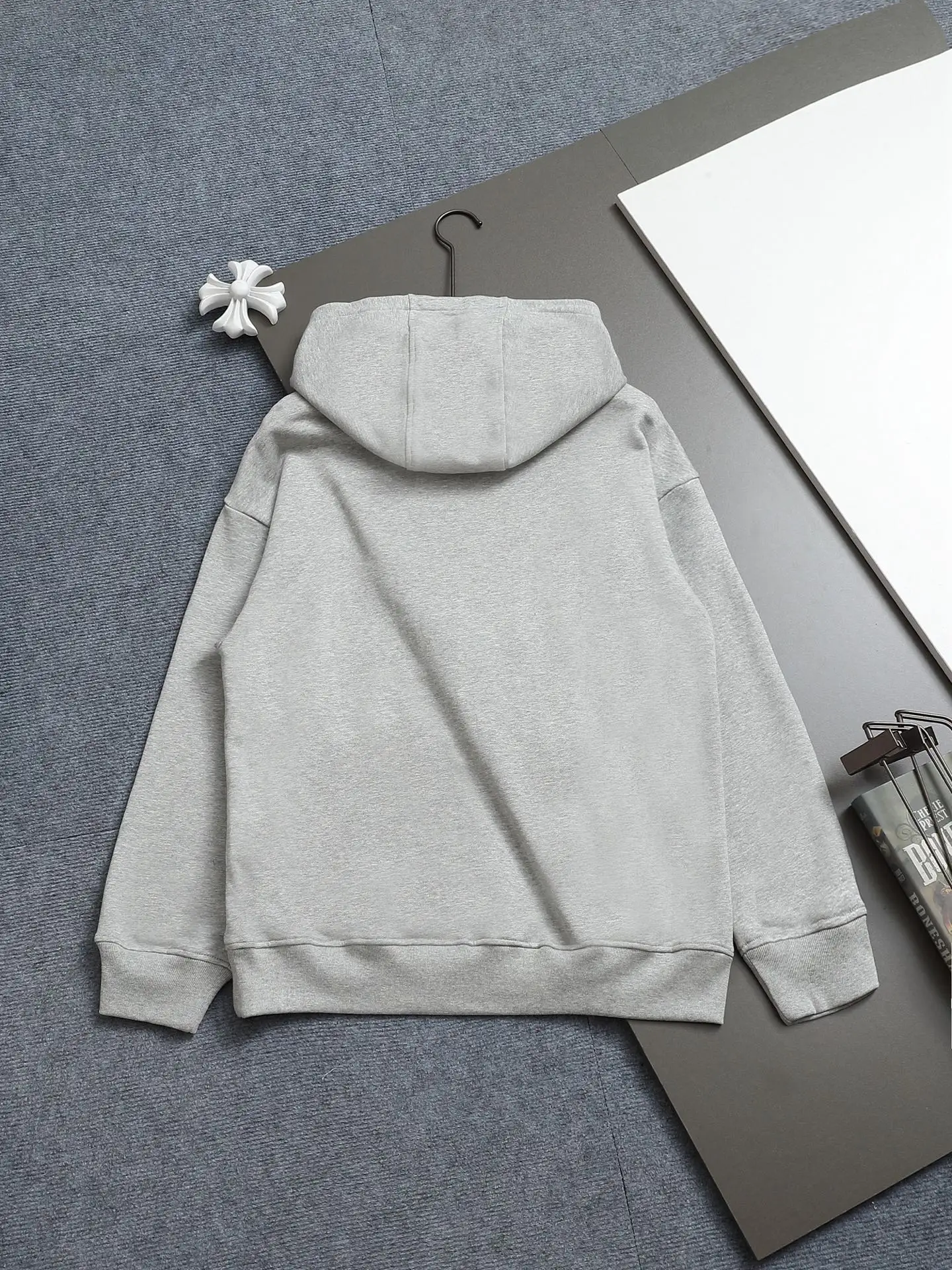 Vintage Logo Print Cotton Hoodie D19022009 — view 2
