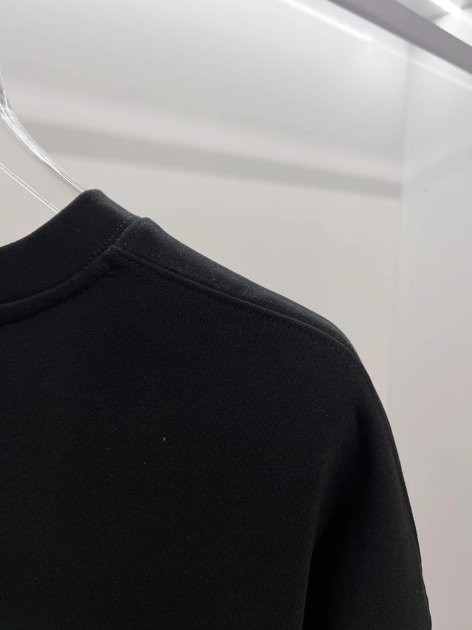 Embellished Logo Crew-Neck Sweatshirt D19022858 — view 8