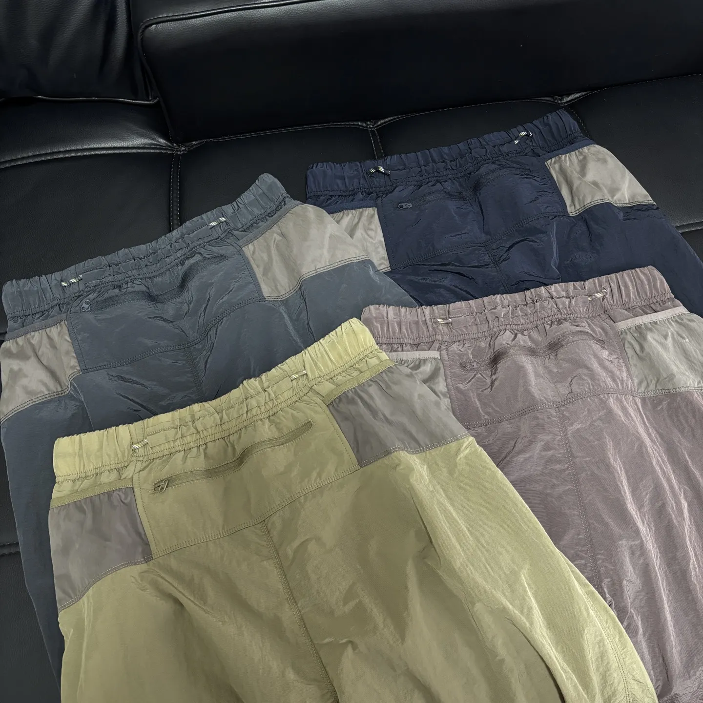 Water-Repellent Nylon Straight-Leg Trousers D19020225 — view 7