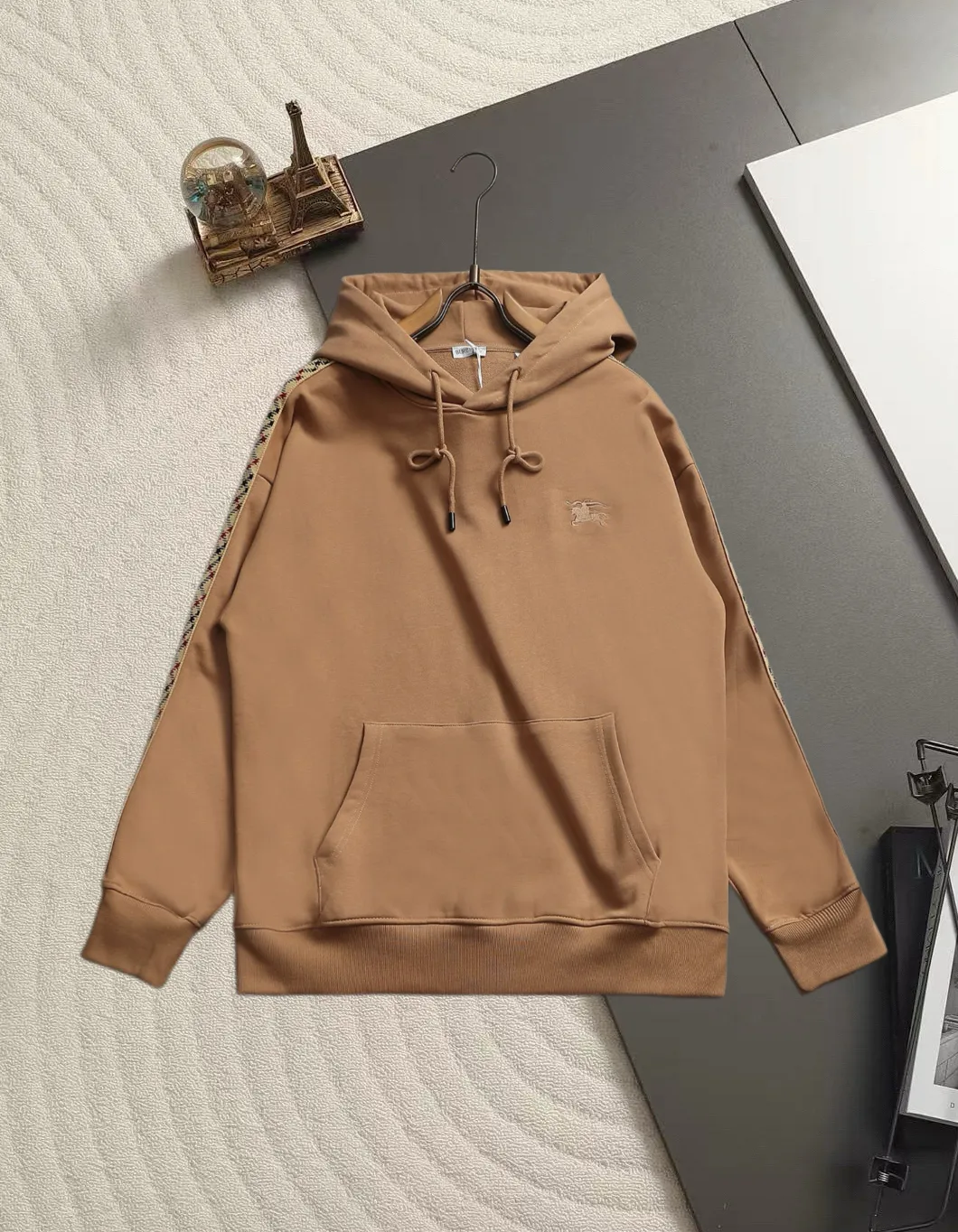 Logo Embroidery Cotton-Blend Hoodie D19520047