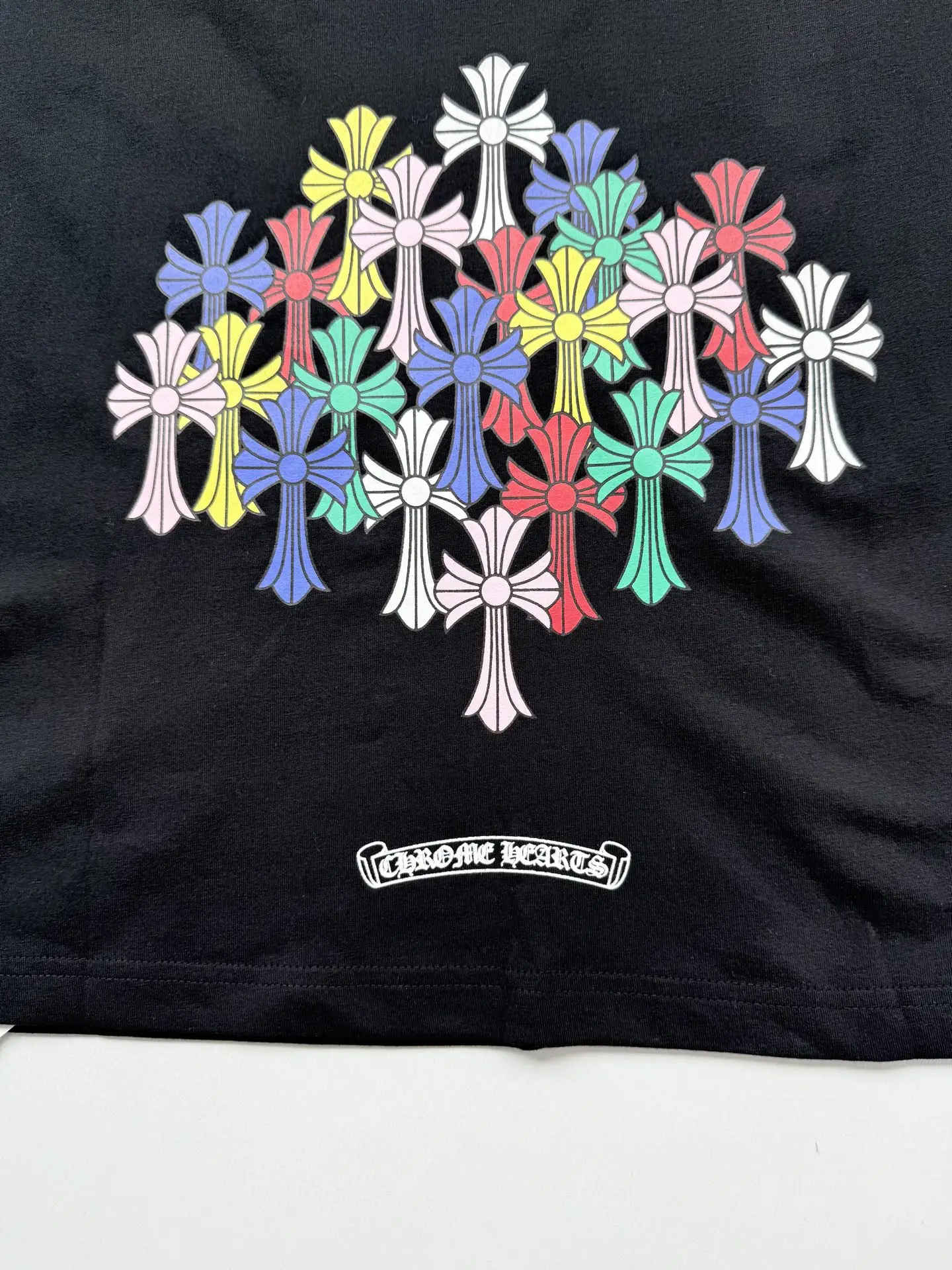 Multicolor Cross Print Long-Sleeve T-Shirt D19522624 — view 8