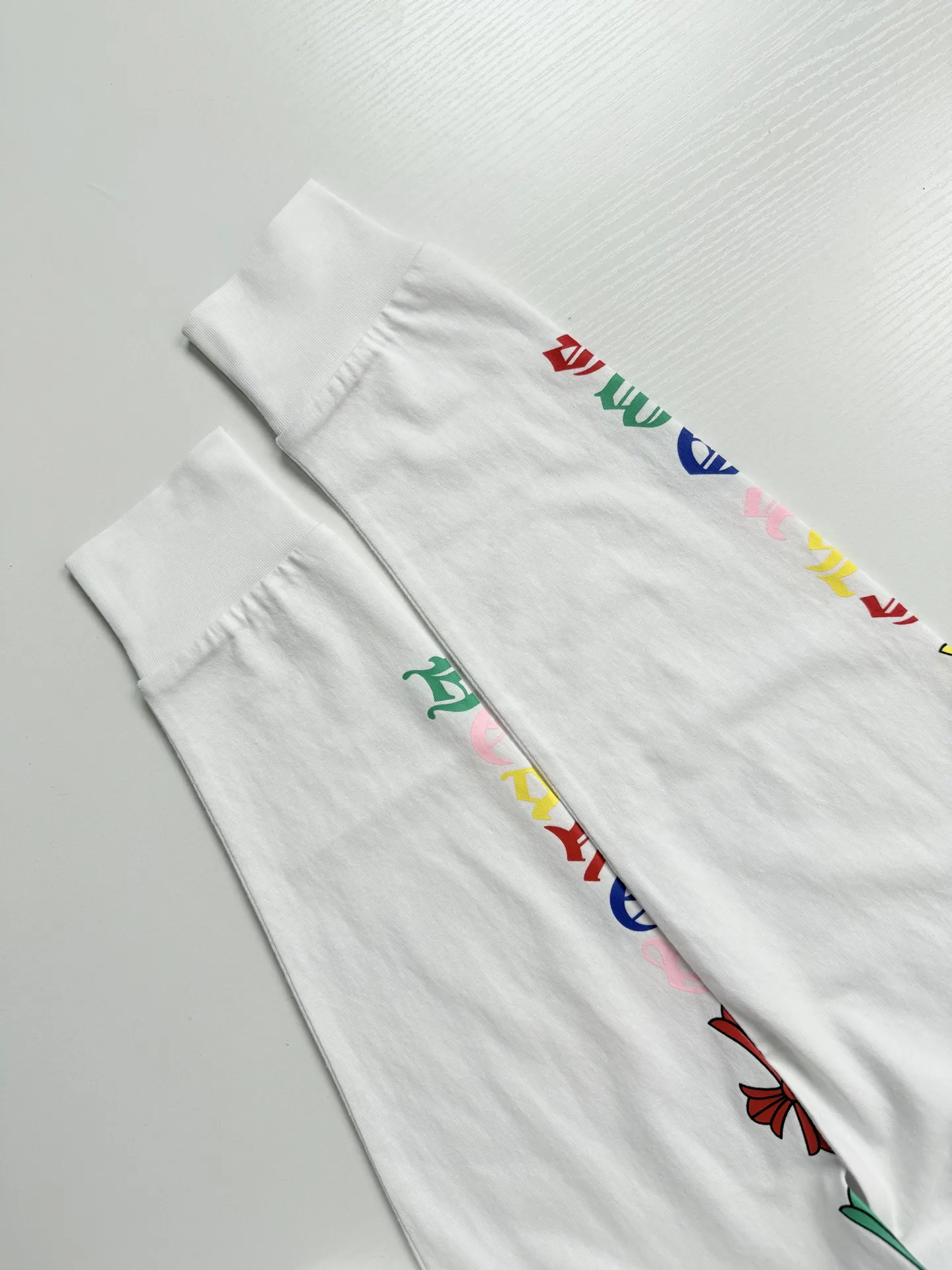 Multicolor Cross Long-Sleeve Pocket T-Shirt D19522625 — view 8