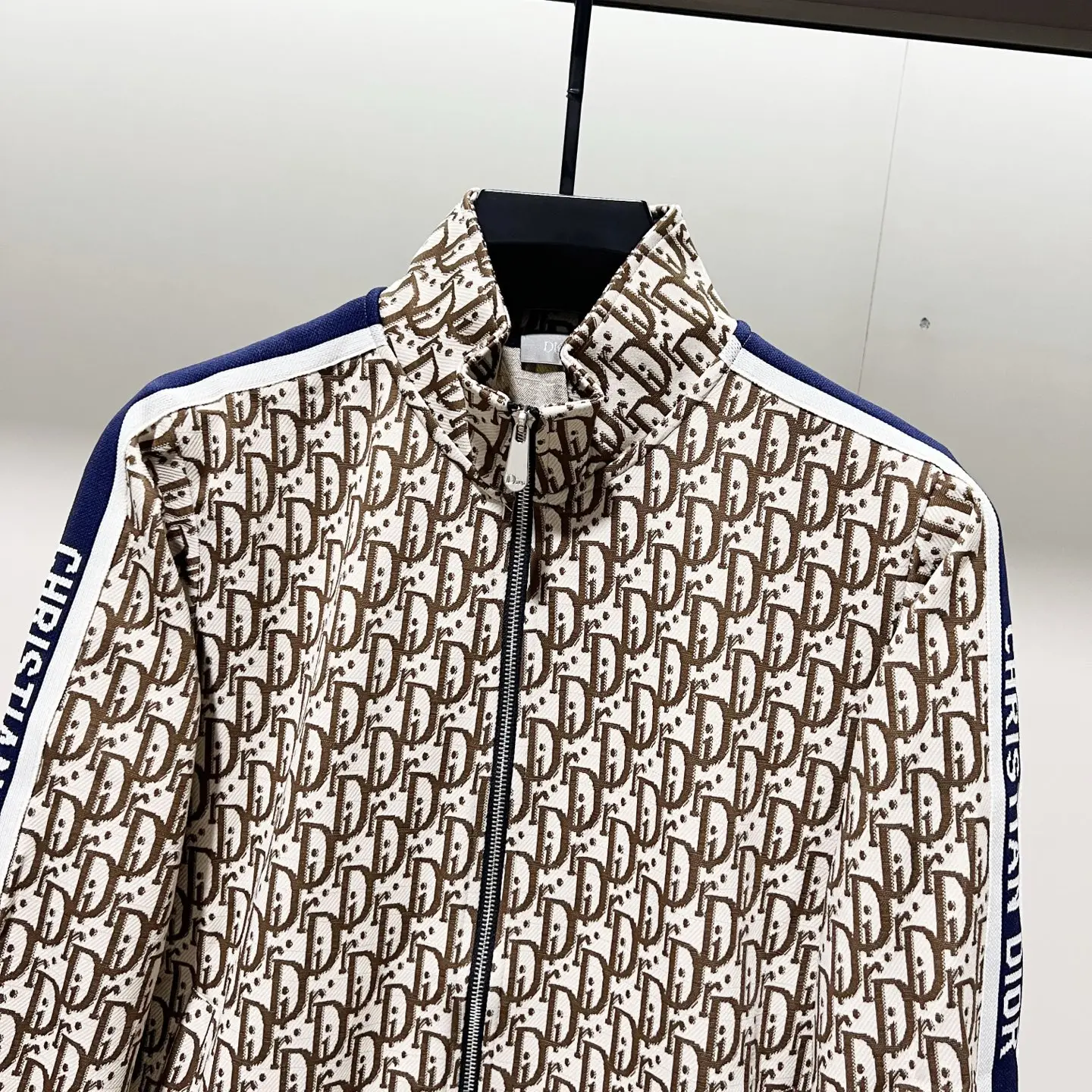 Oblique Monogram Zip-Up Track Jacket D19520059 — view 4
