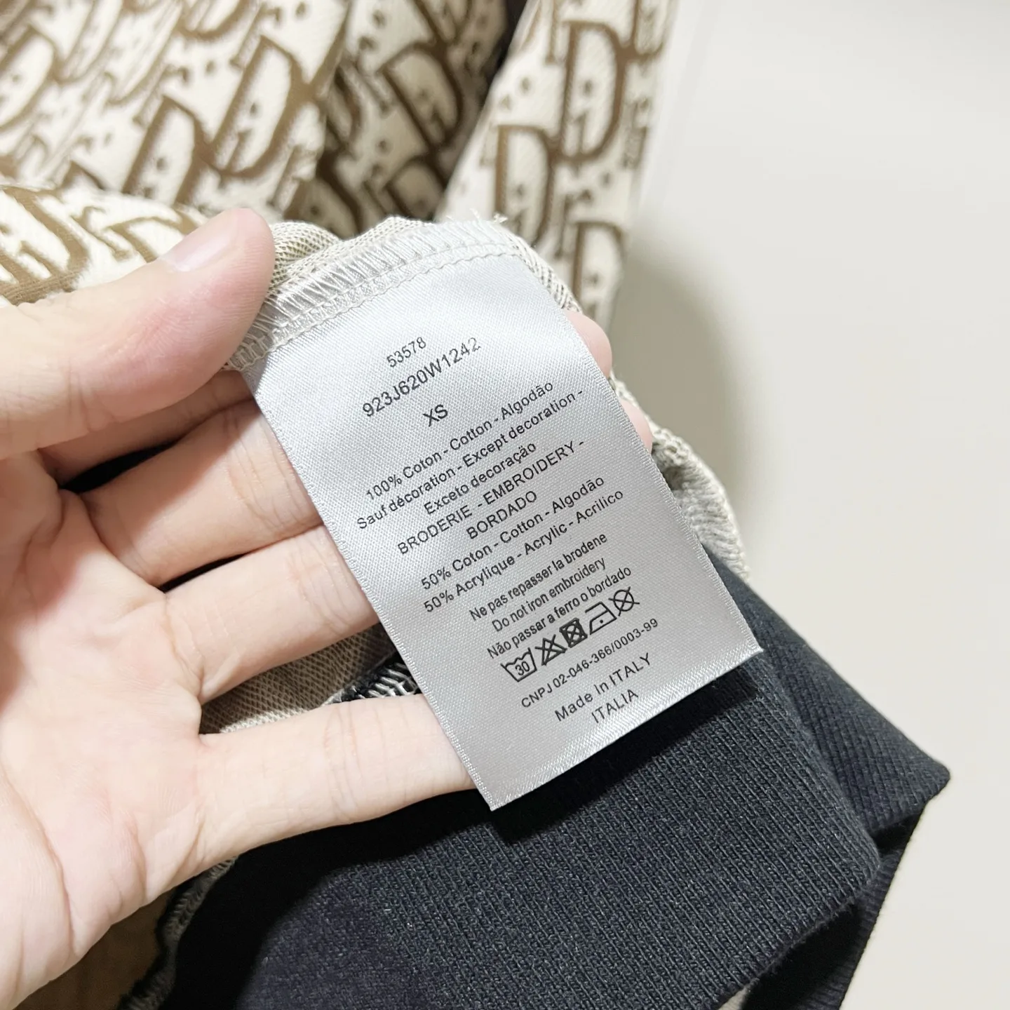 Oblique Monogram Zip-Up Track Jacket D19520059 — view 9