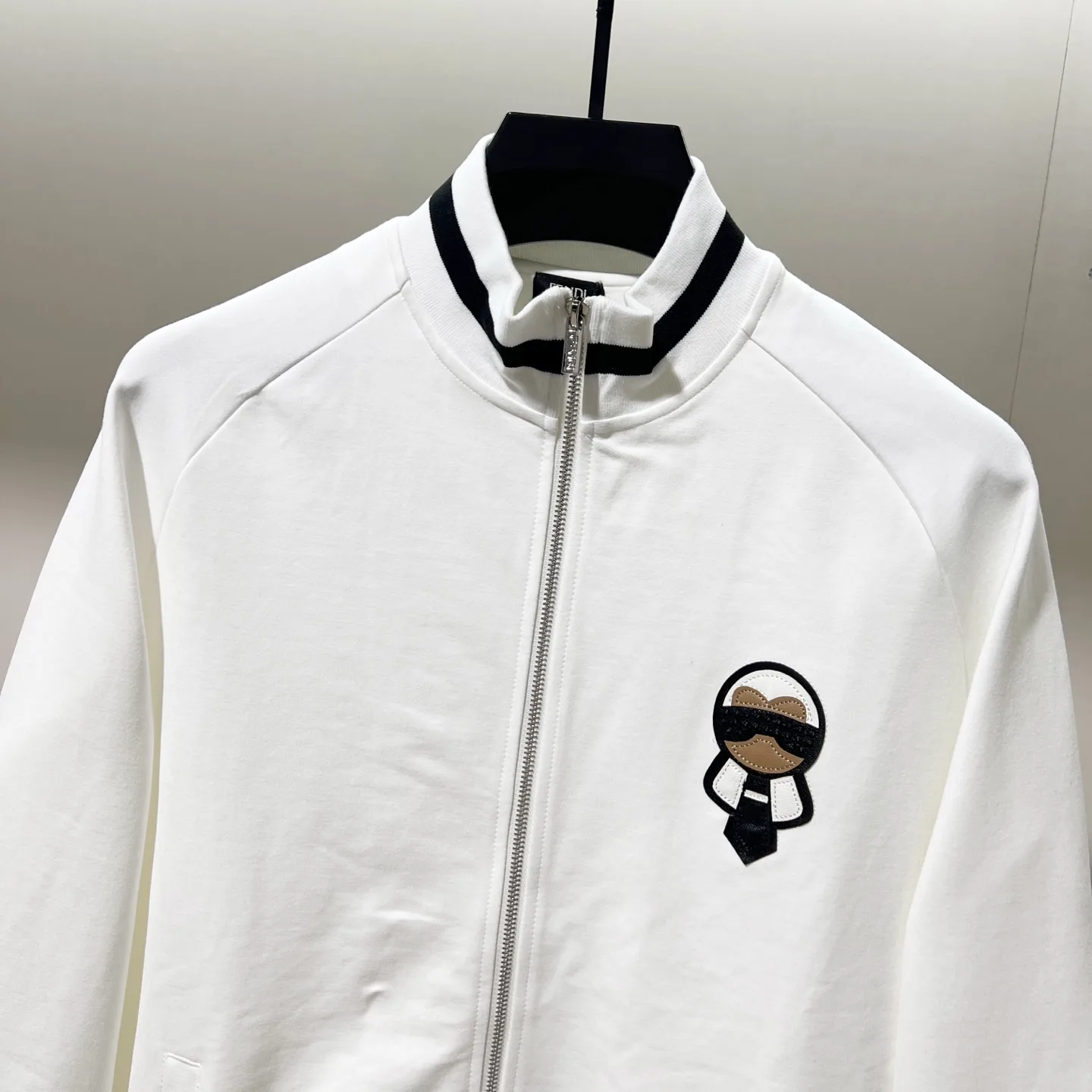 Karl Lagerfeld Embroidery Zip-Up Track Jacket D19520053 — view 4