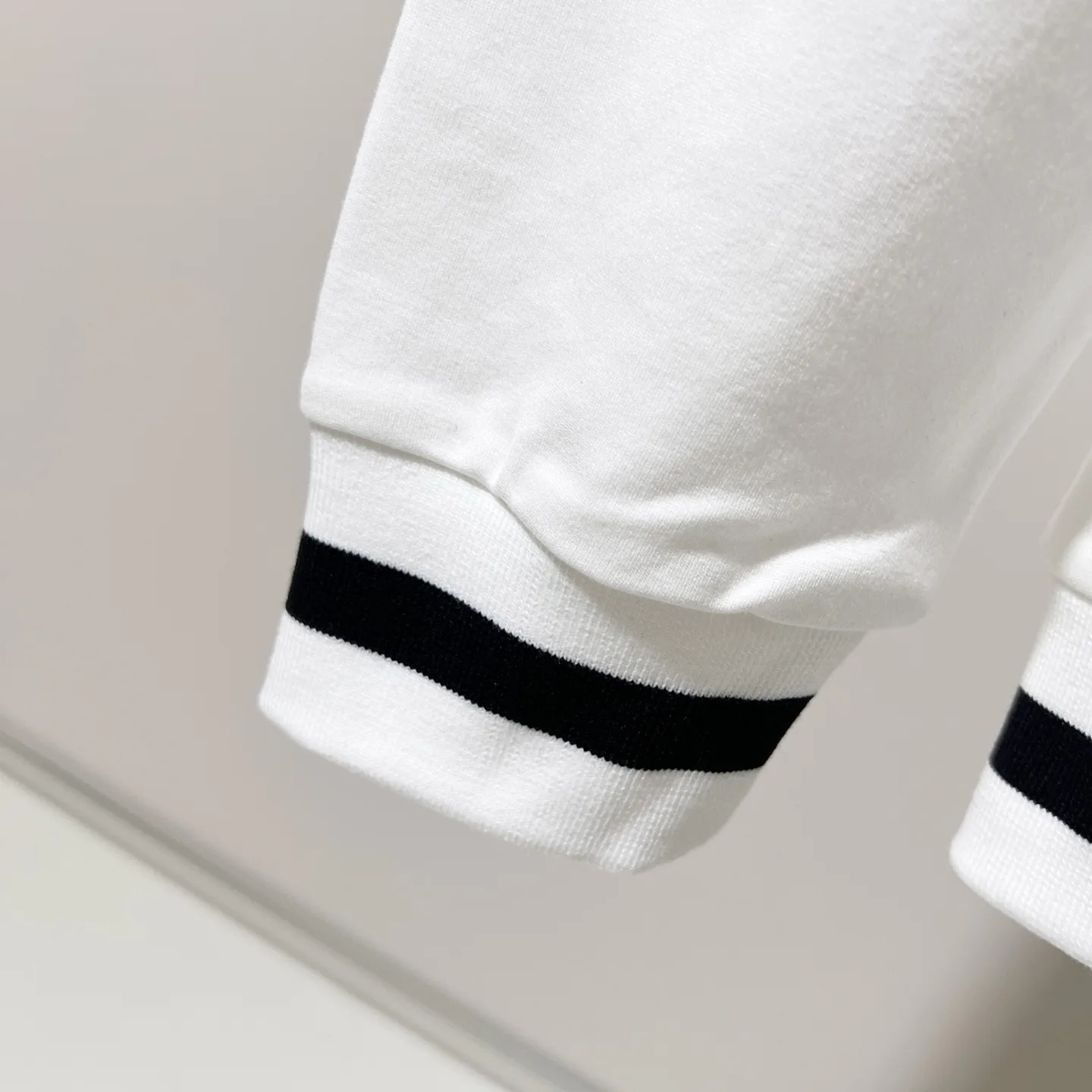 Karl Lagerfeld Embroidery Zip-Up Track Jacket D19520053 — view 7