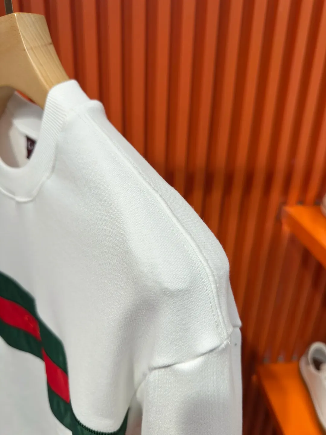 Web Stripe Logo Embroidered Sweatshirt D19522024 — view 7