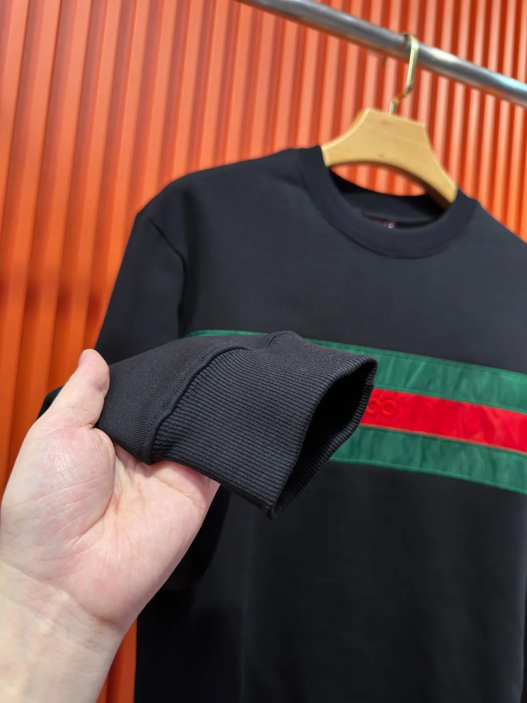 Web Stripe Logo Embroidered Sweatshirt D19522023 — view 6