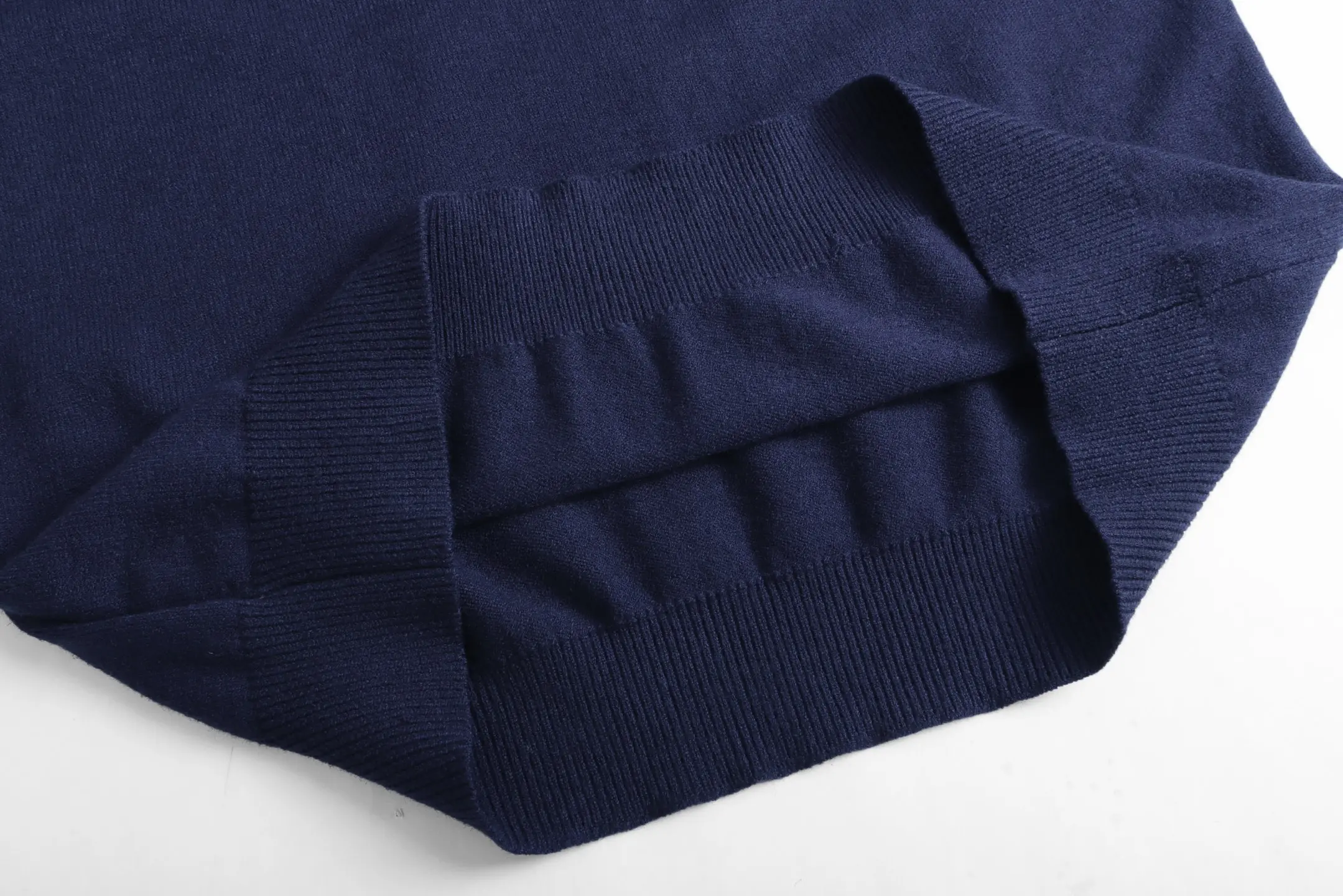 Logo-Embroidered Wool Crew-Neck Sweater D20022050 — view 3