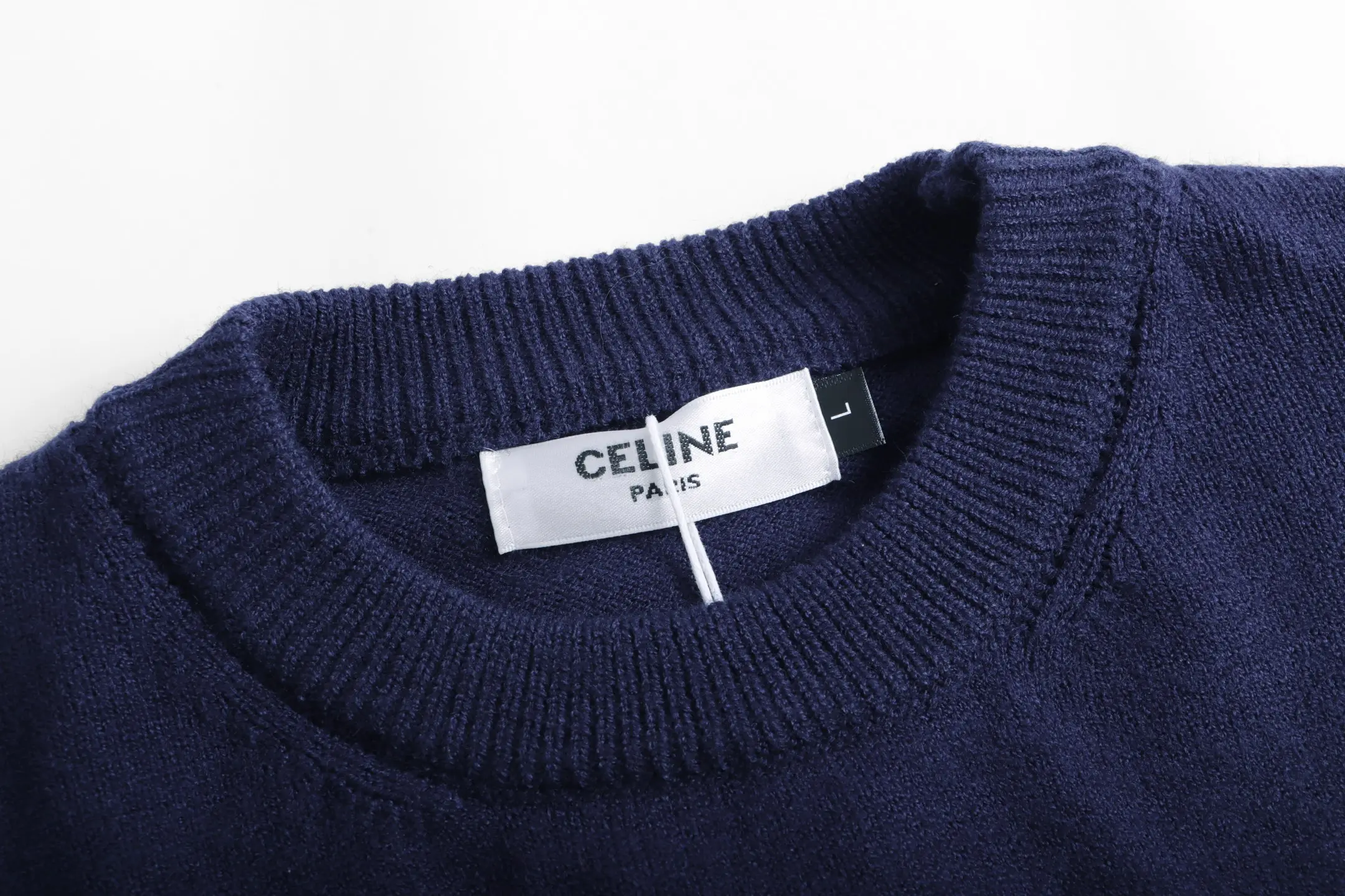 Logo-Embroidered Wool Crew-Neck Sweater D20022050 — view 6