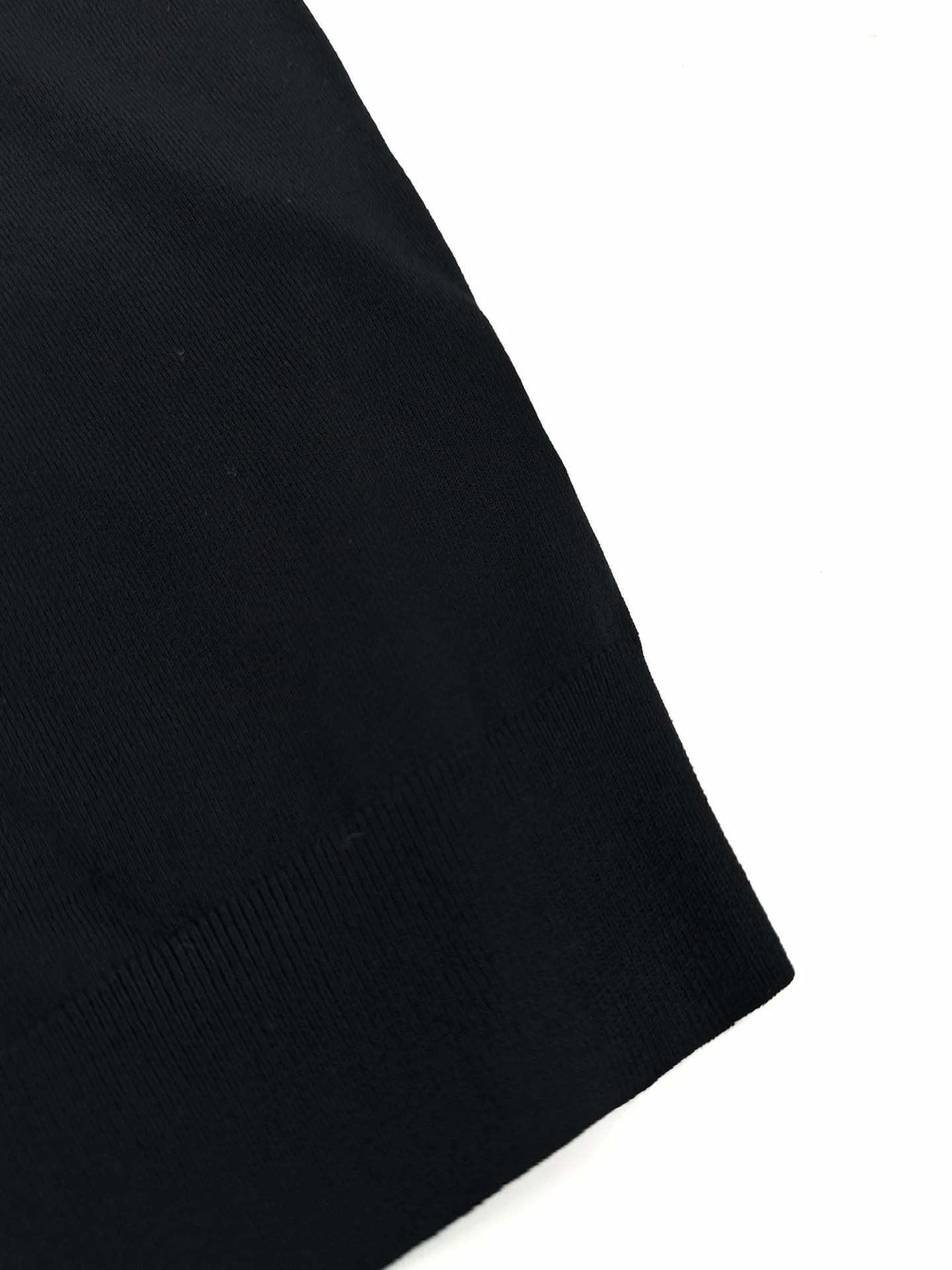 Anagram Embroidered Short-Sleeve Wool Sweater D20021403 — view 8