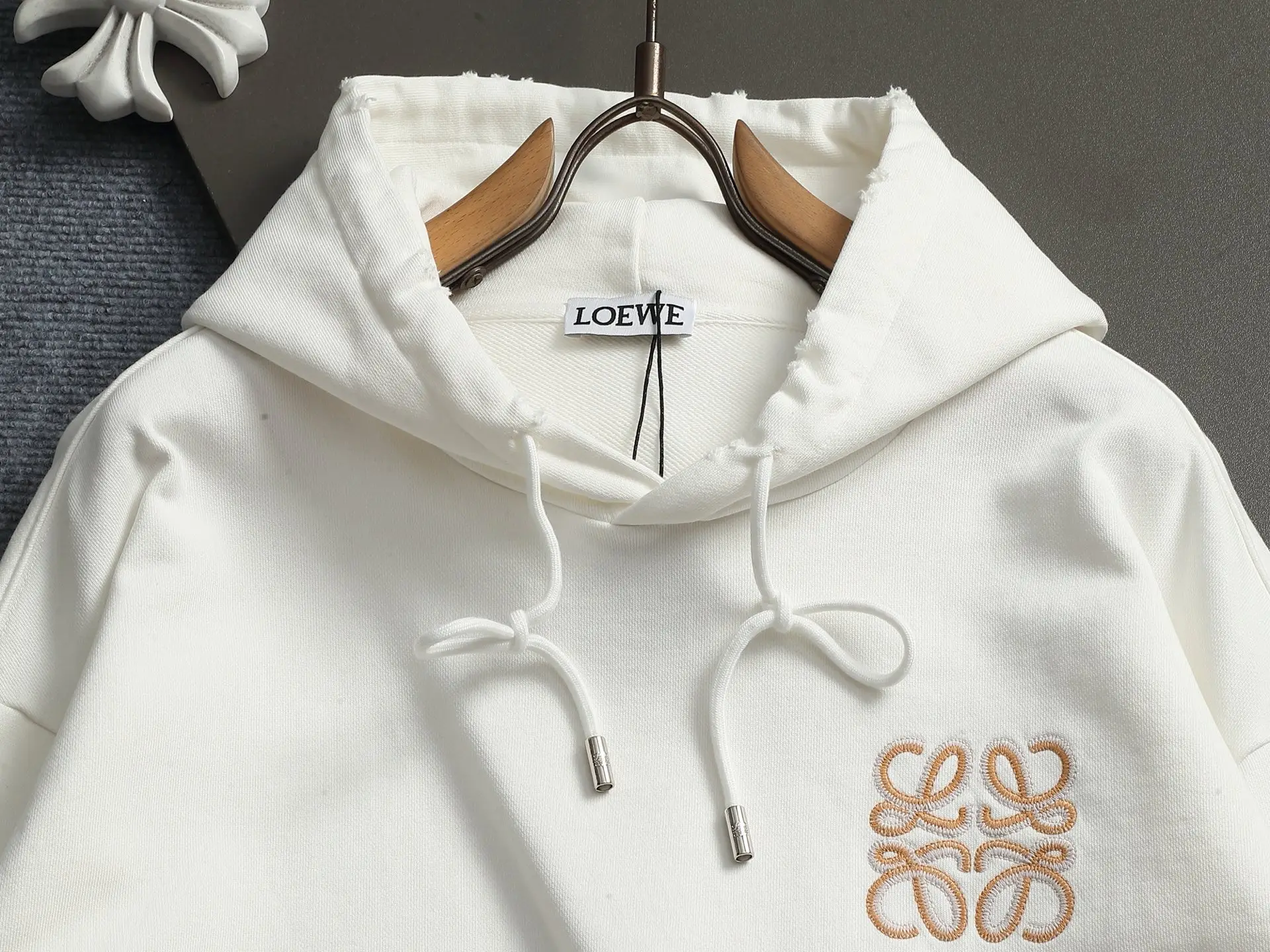 Anagram Logo Embroidered Cotton Hoodie D20021997 — view 2