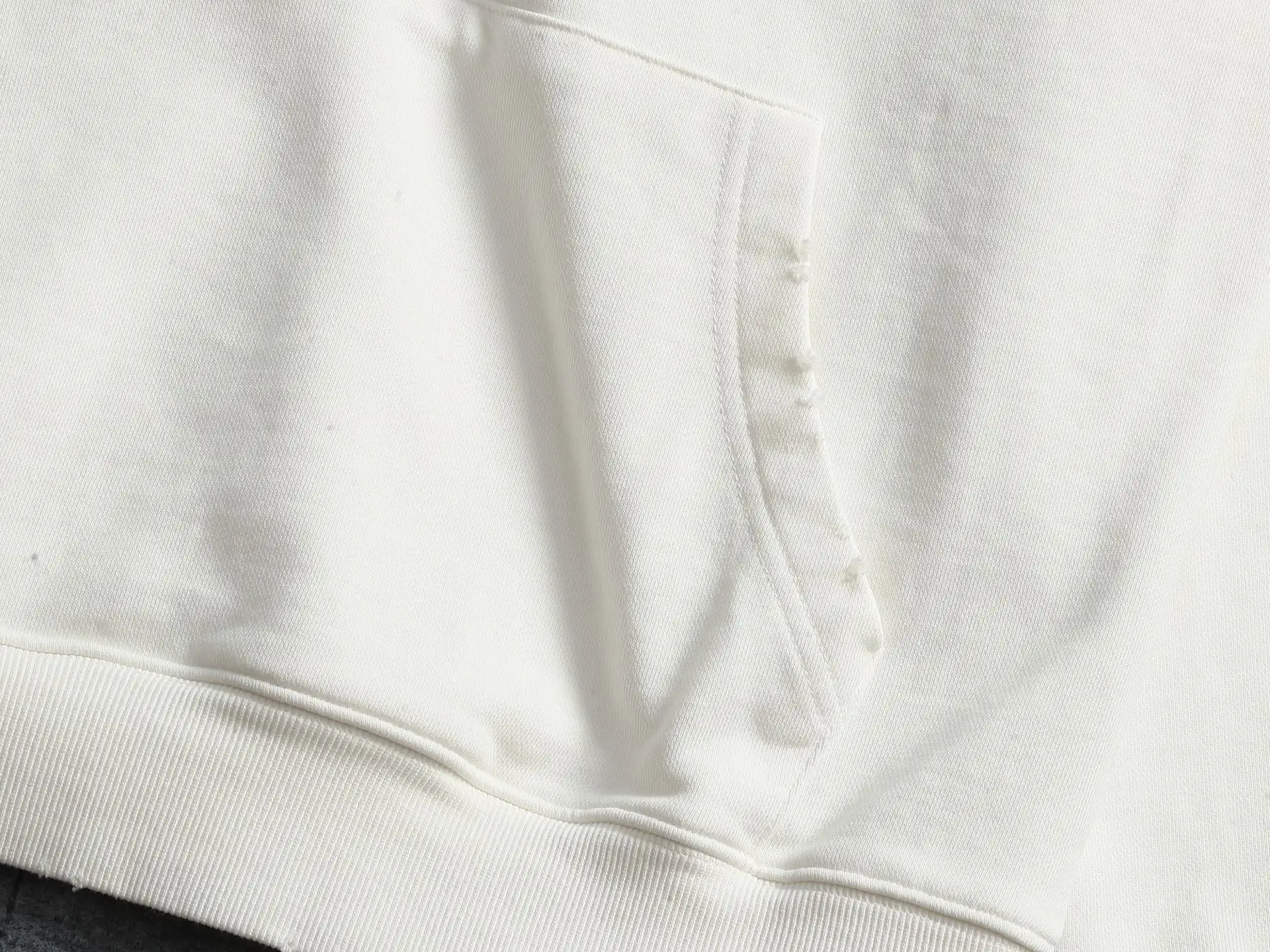 Anagram Logo Embroidered Cotton Hoodie D20021997 — view 5